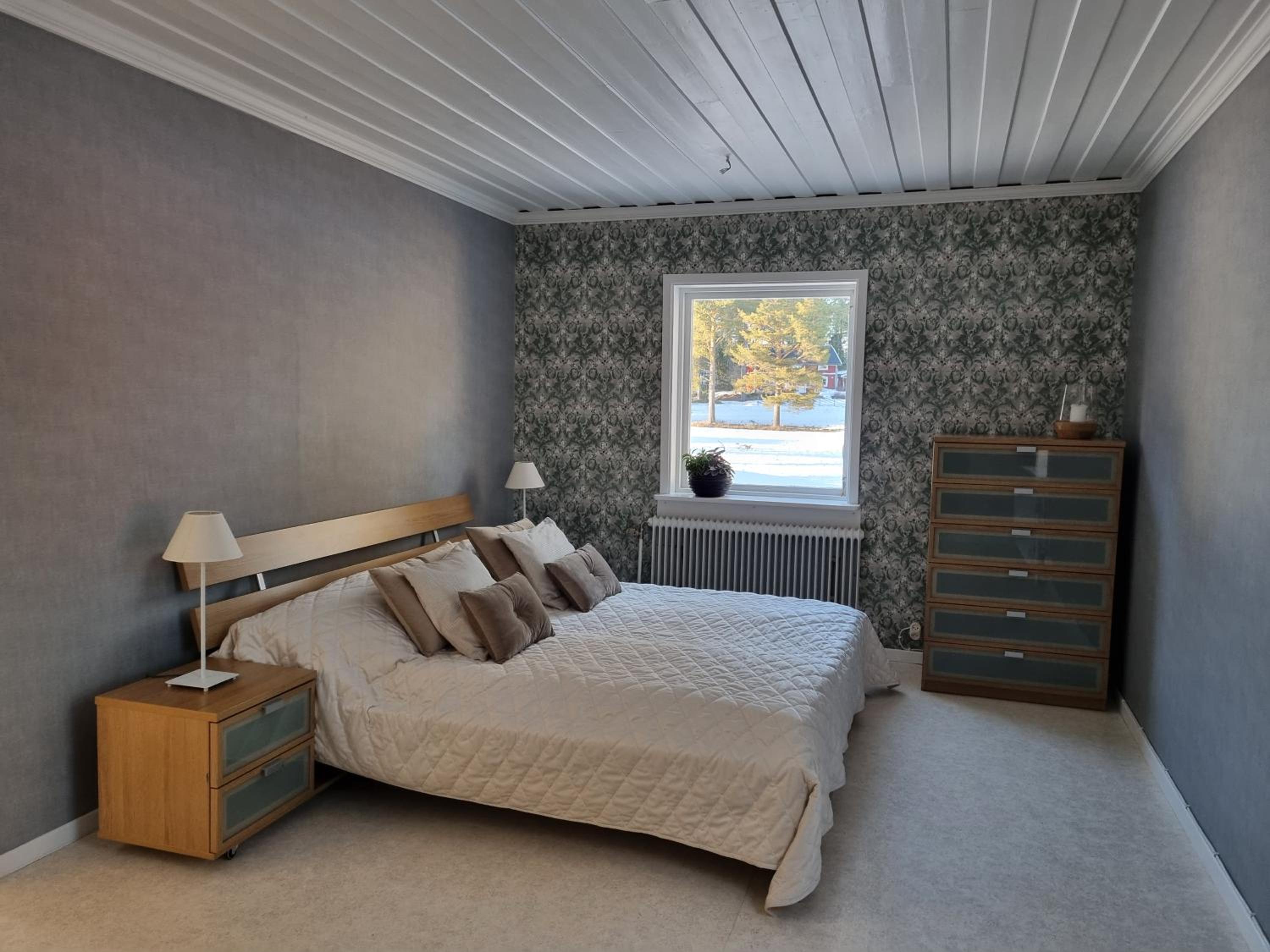 One-Bedroom House photo 1