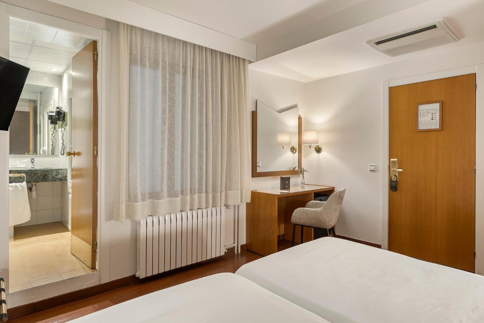 Interior Double Room photo 2