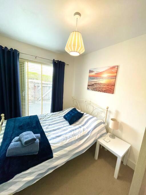 Three-Bedroom House photo 3