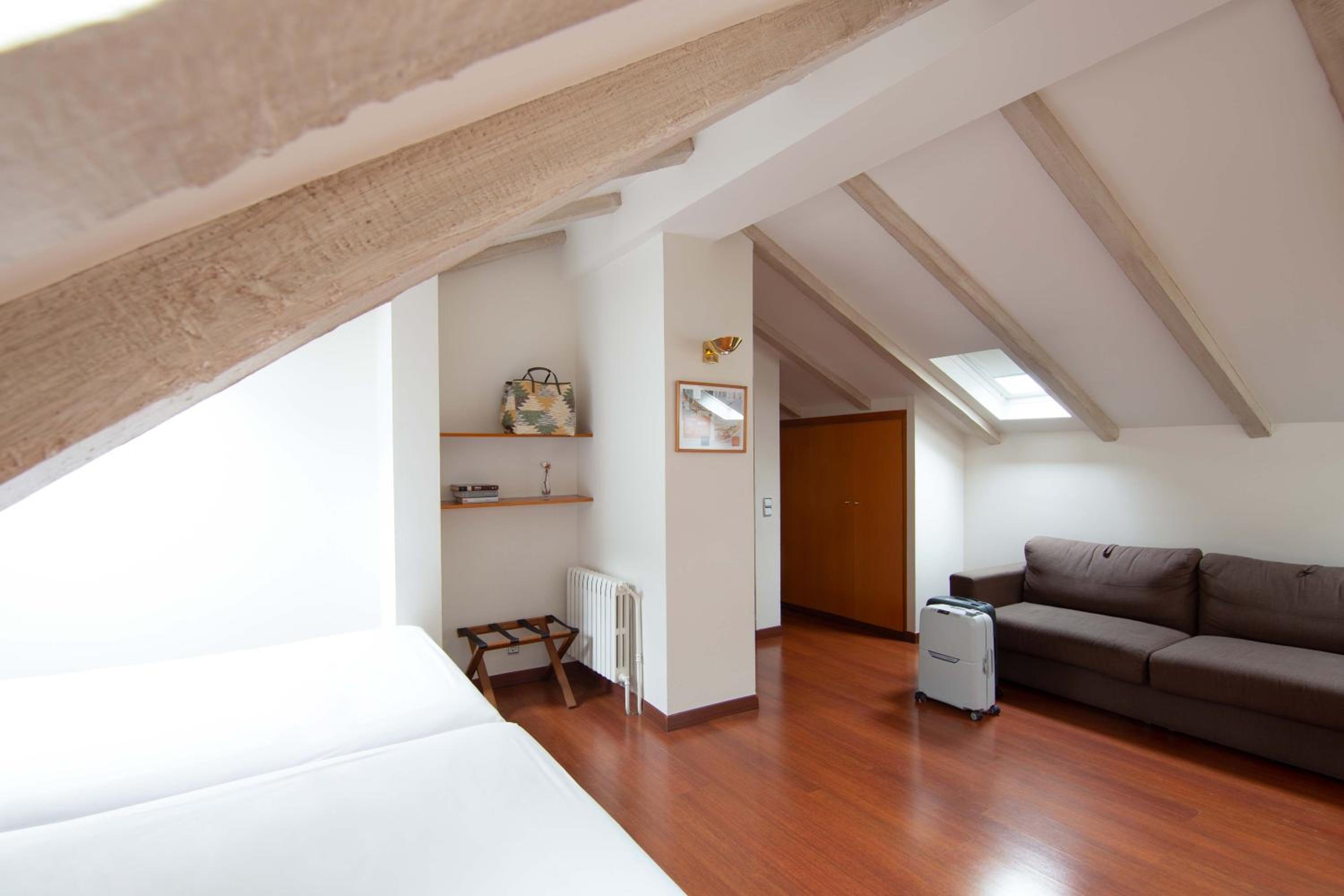Premium Room photo 2