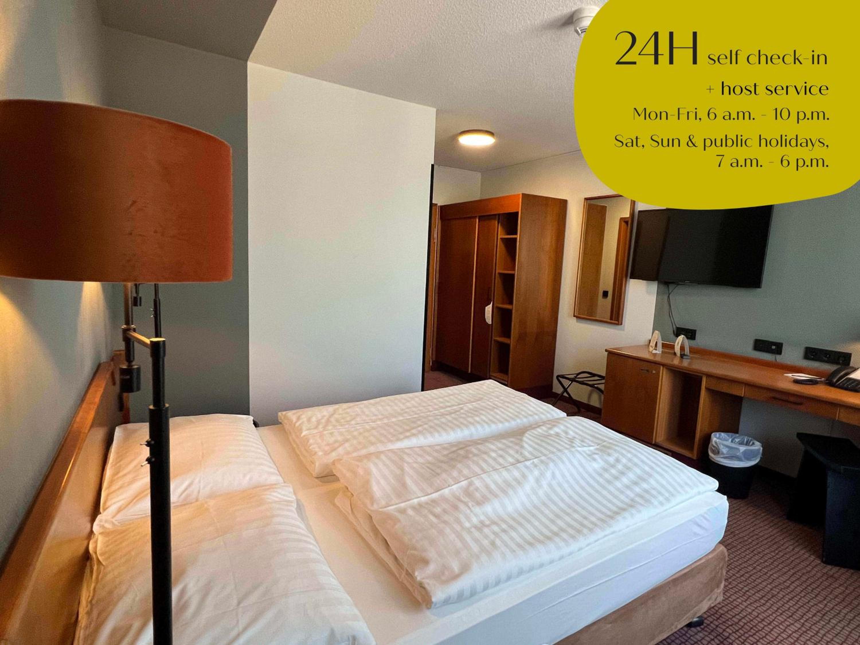 Standard Double Room - Photo 4