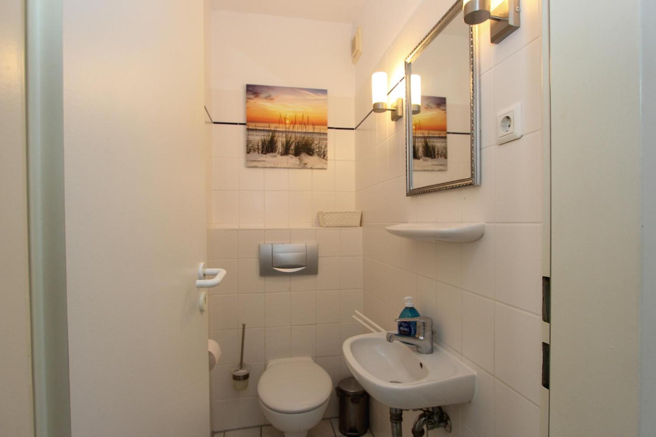 Apartment with Terrace photo 3