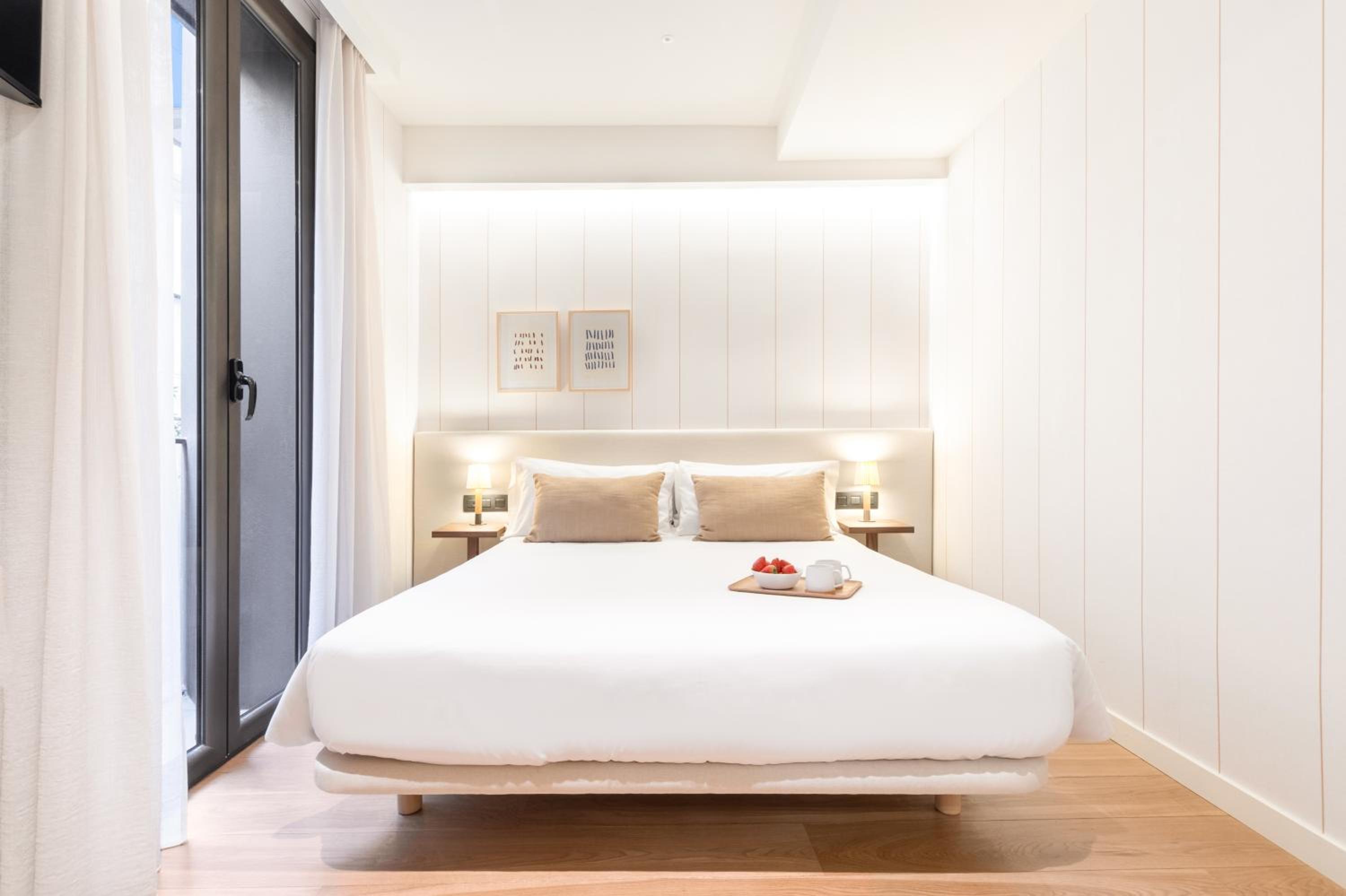 Double or Twin Room photo 3