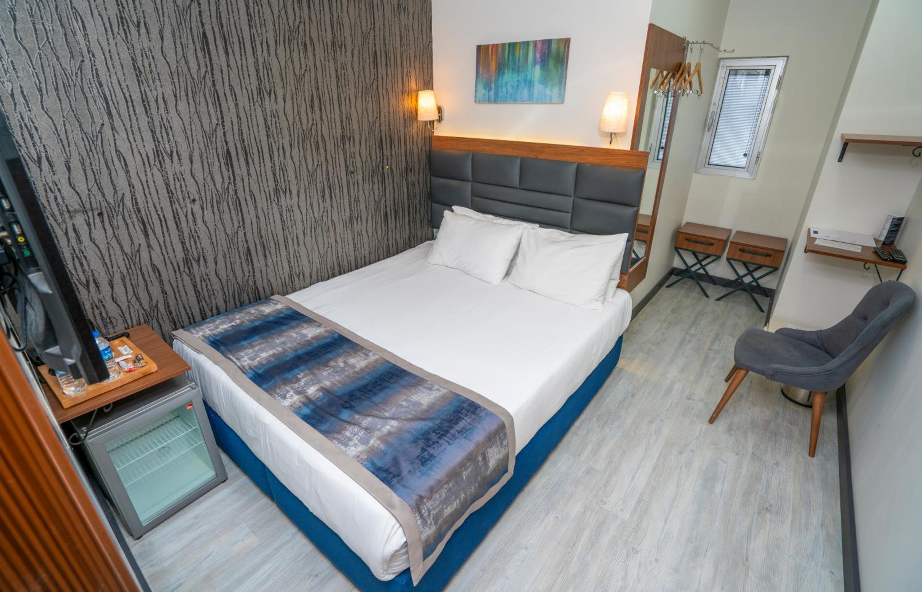 Budget Double Room photo 1