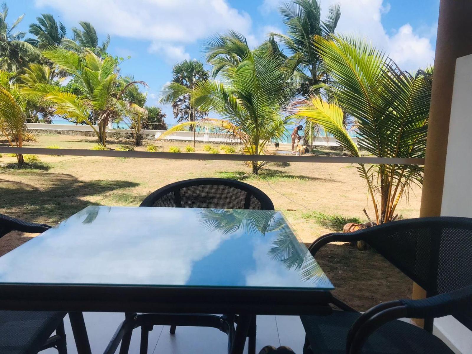Deluxe Double Room with Balcony and Sea View photo 2