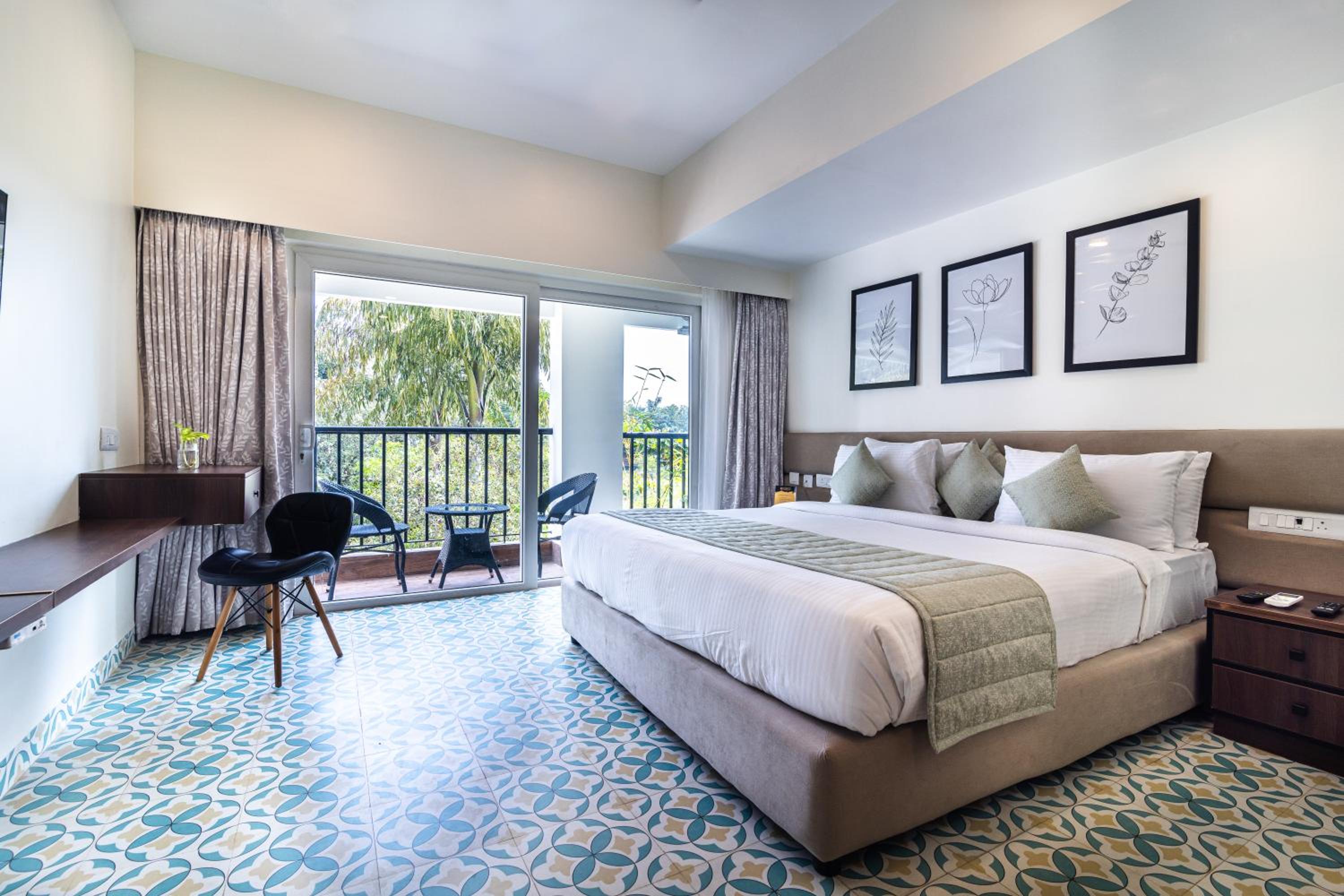 King Room with Balcony