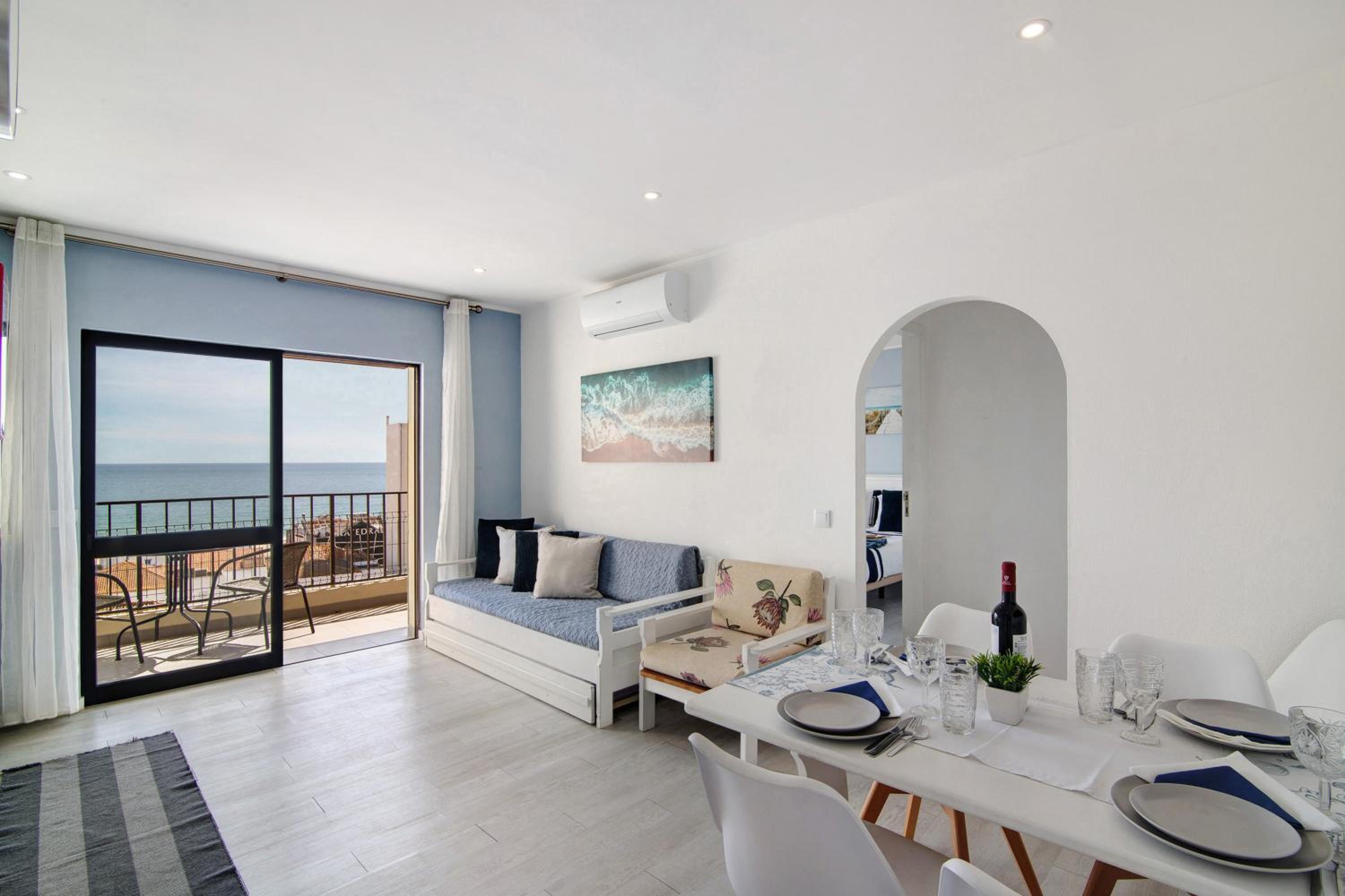 Two-Bedroom Deluxe Apartment with Ocean View