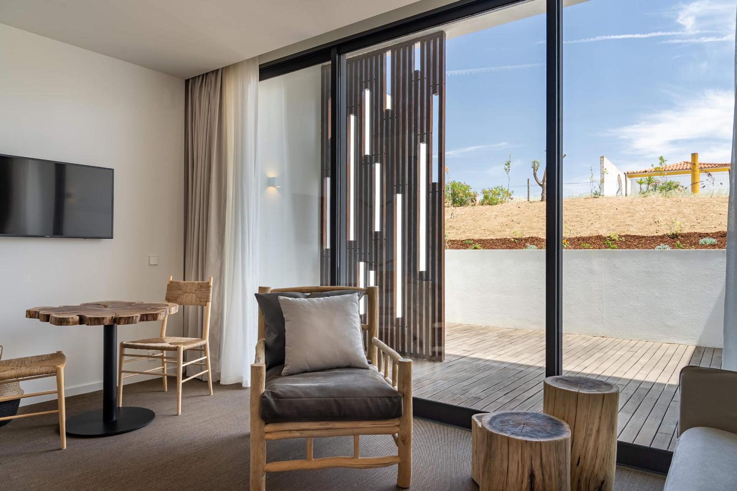 Double Room with Countryside View - Photo 8