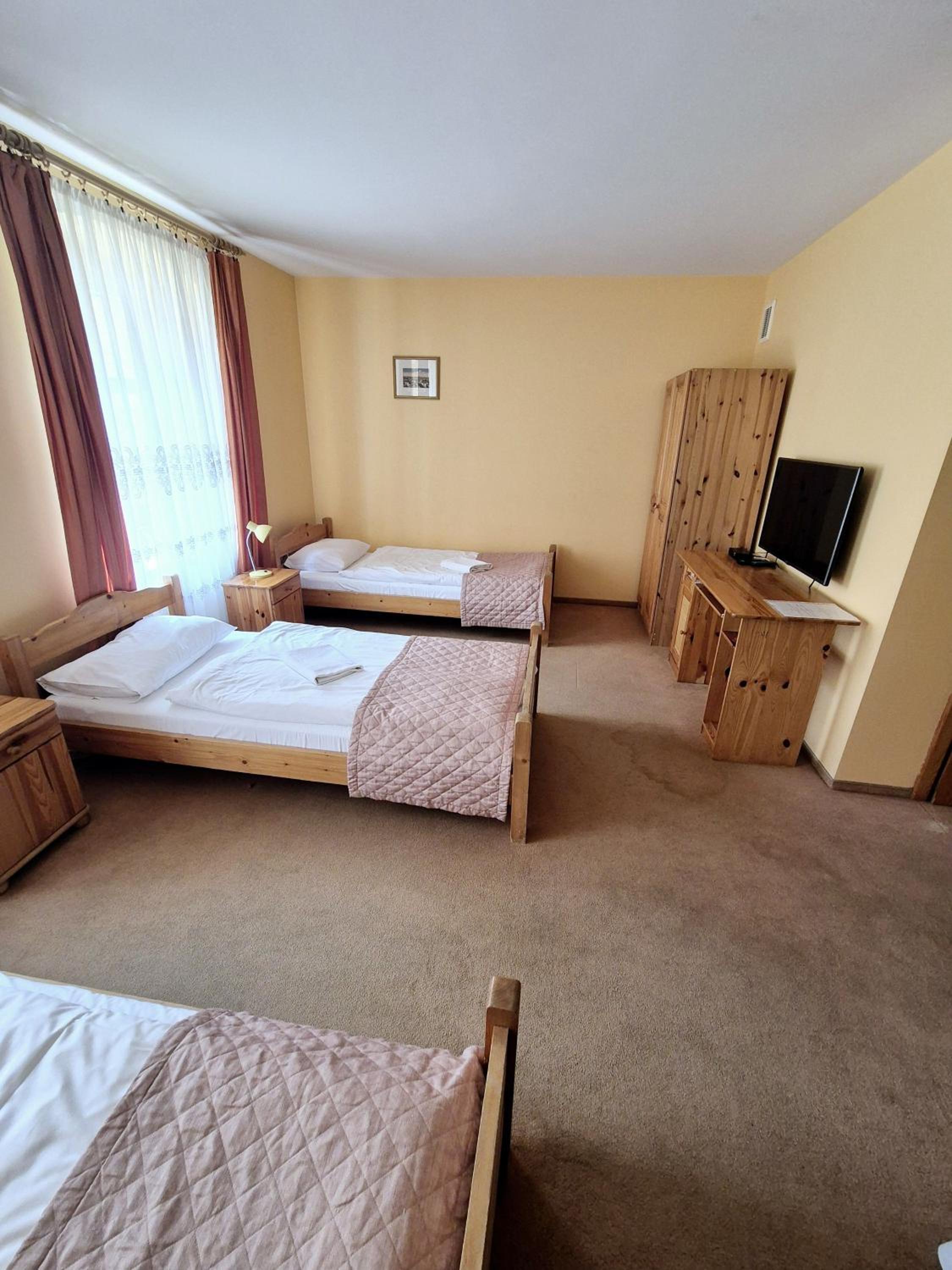 Budget Triple Room photo 1