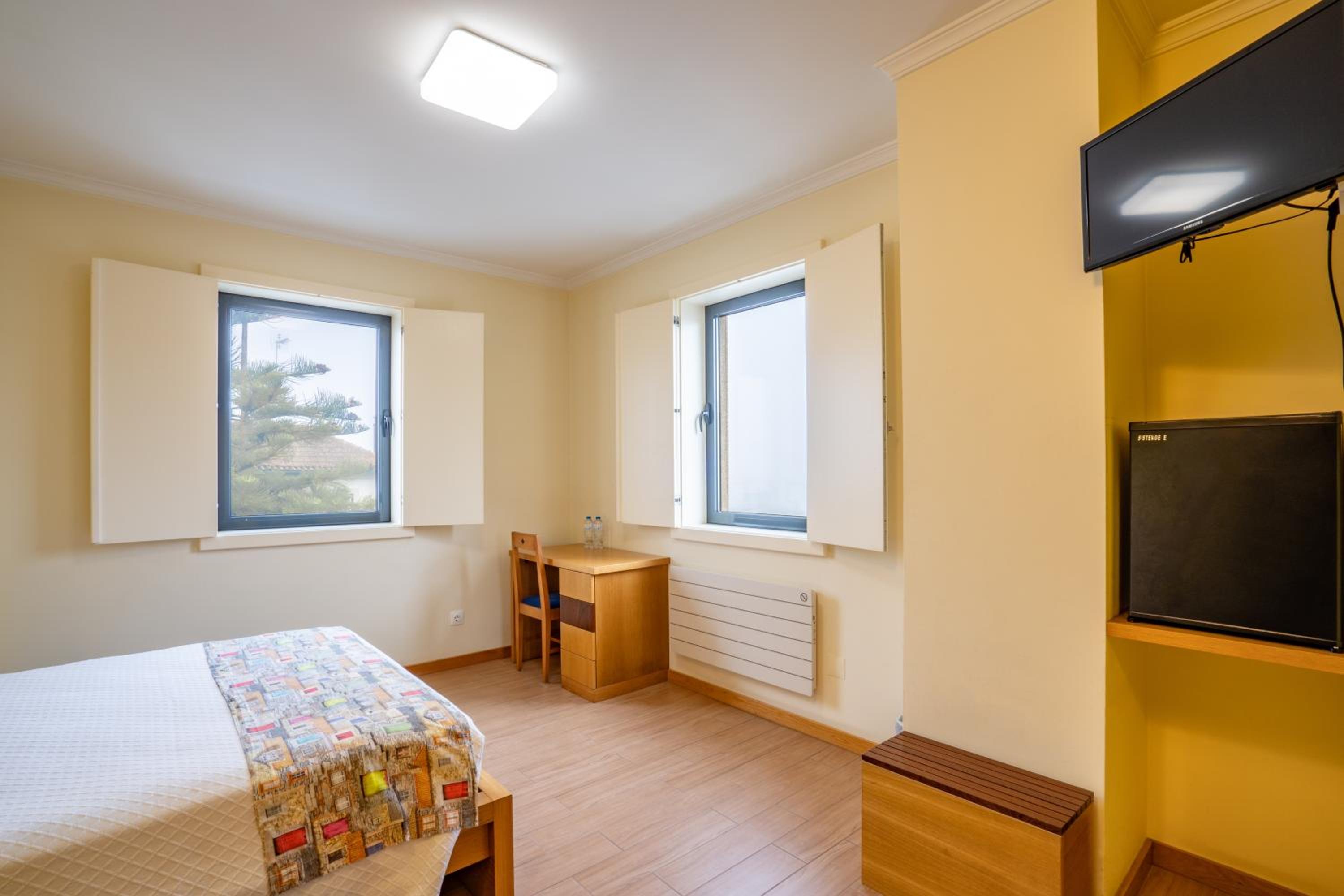Standard Double Room - Photo 2