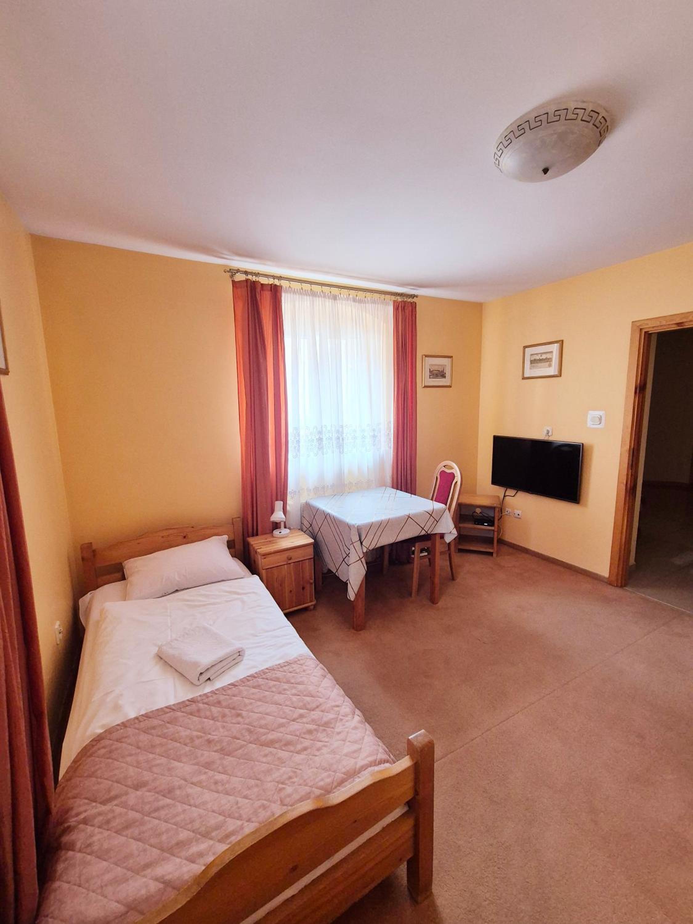 Budget Single Room photo 1