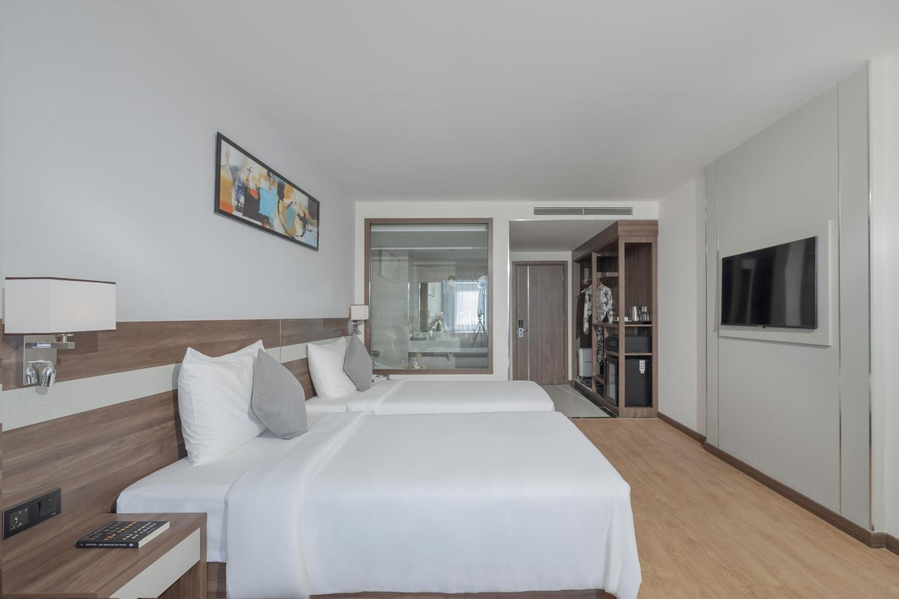 Deluxe Twin Room with Sea View