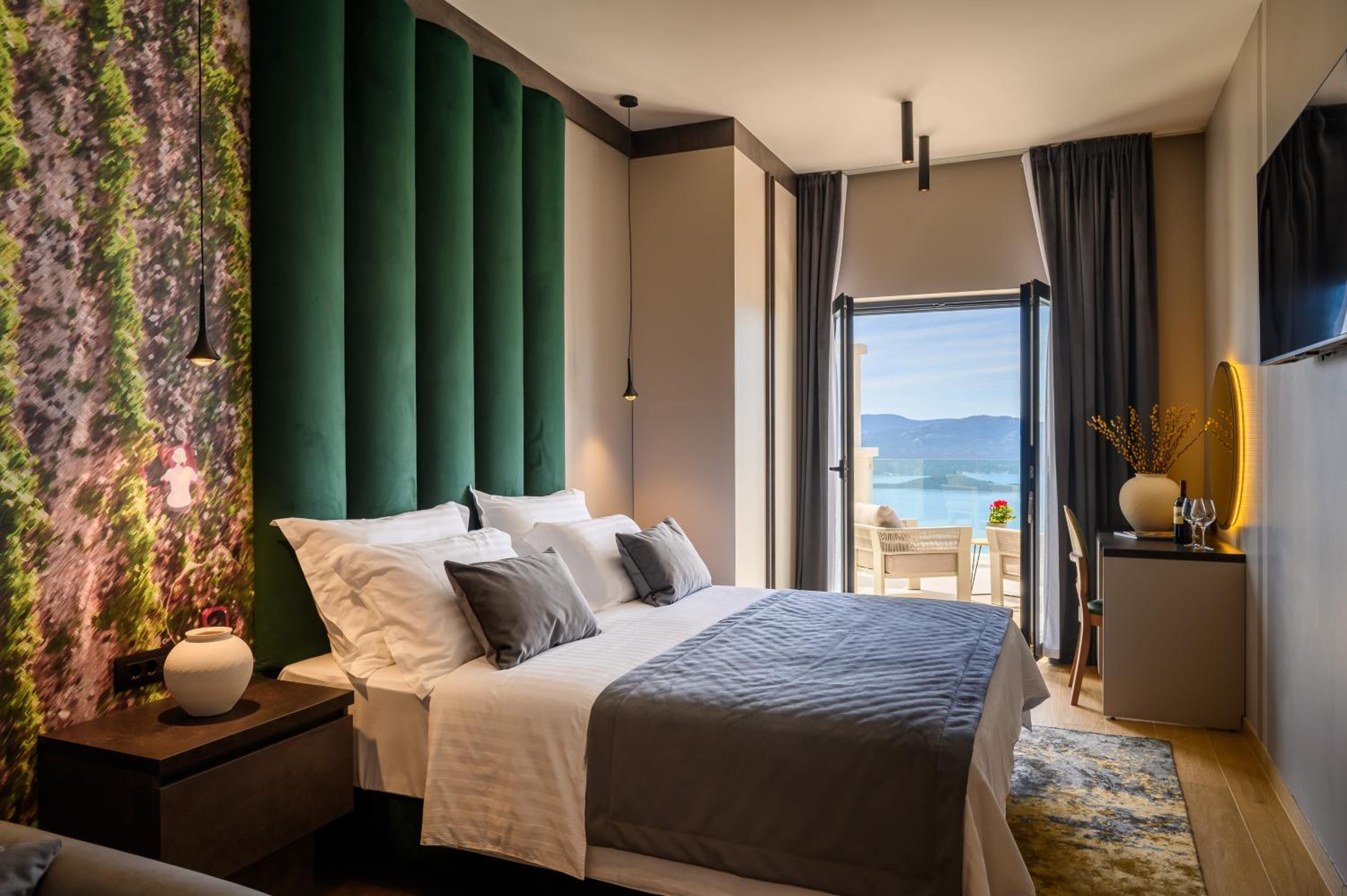 Deluxe Double Room with Sea View photo 3