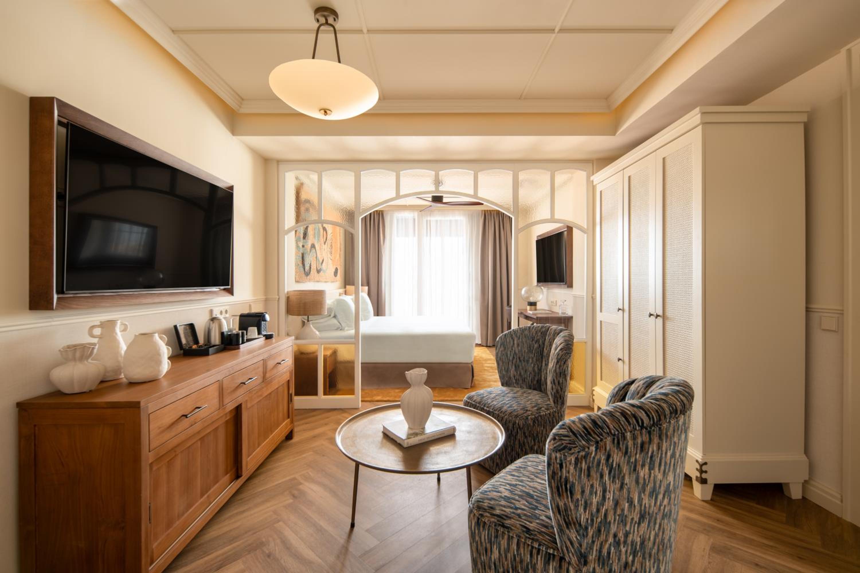 Junior Suite thumbnail 5