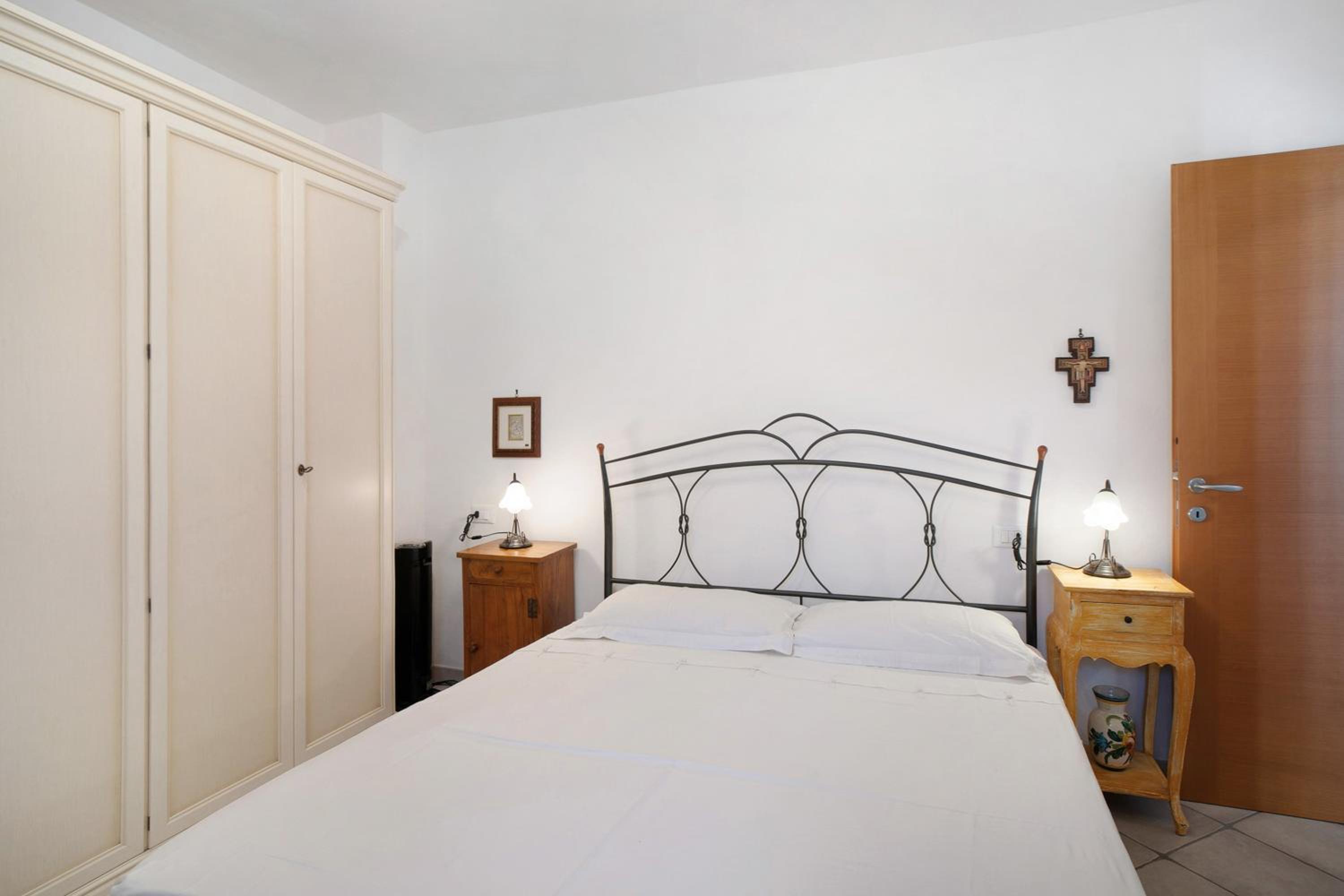 Apartment with Terrace photo 1