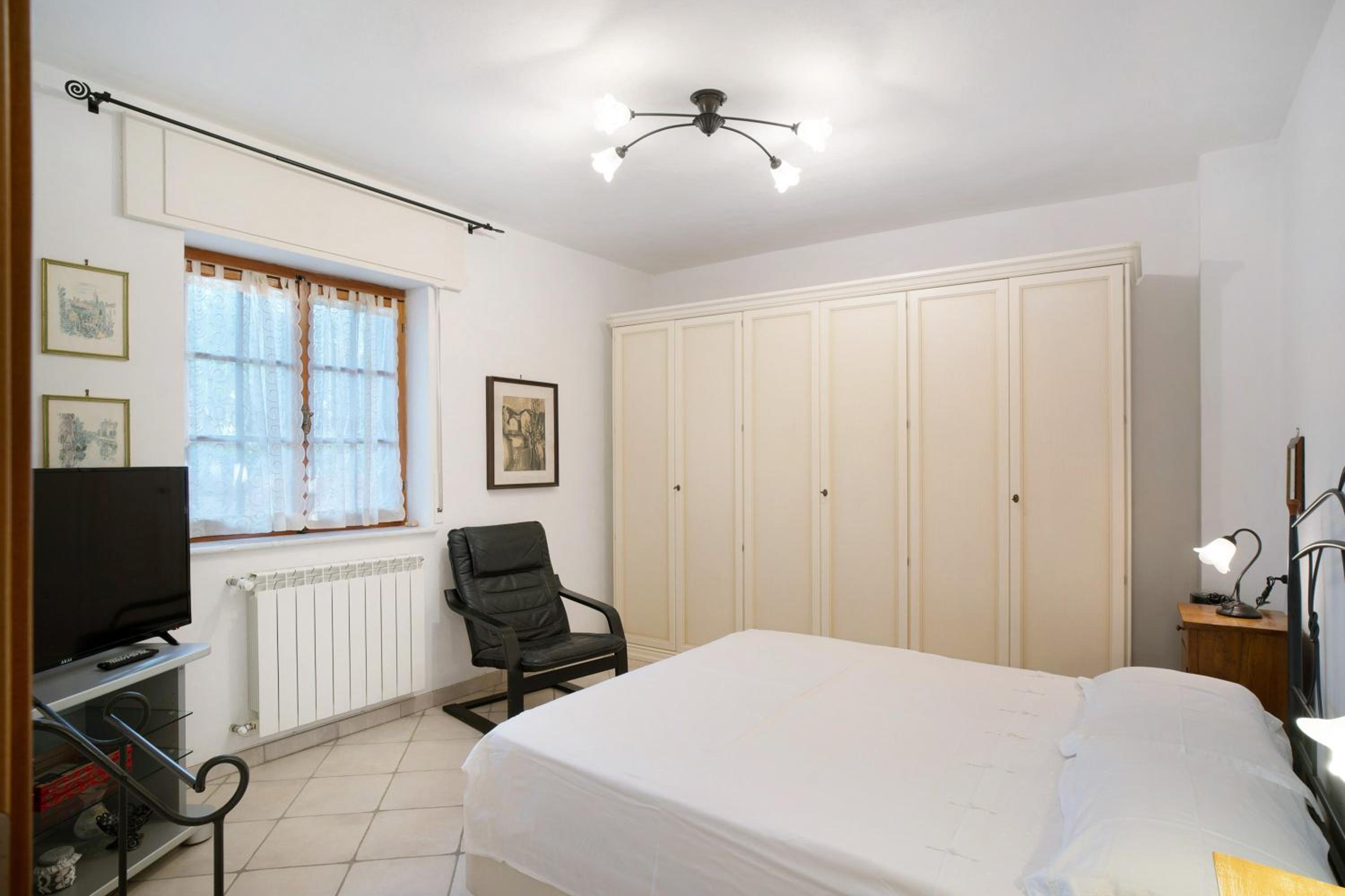 Apartment with Terrace photo 3