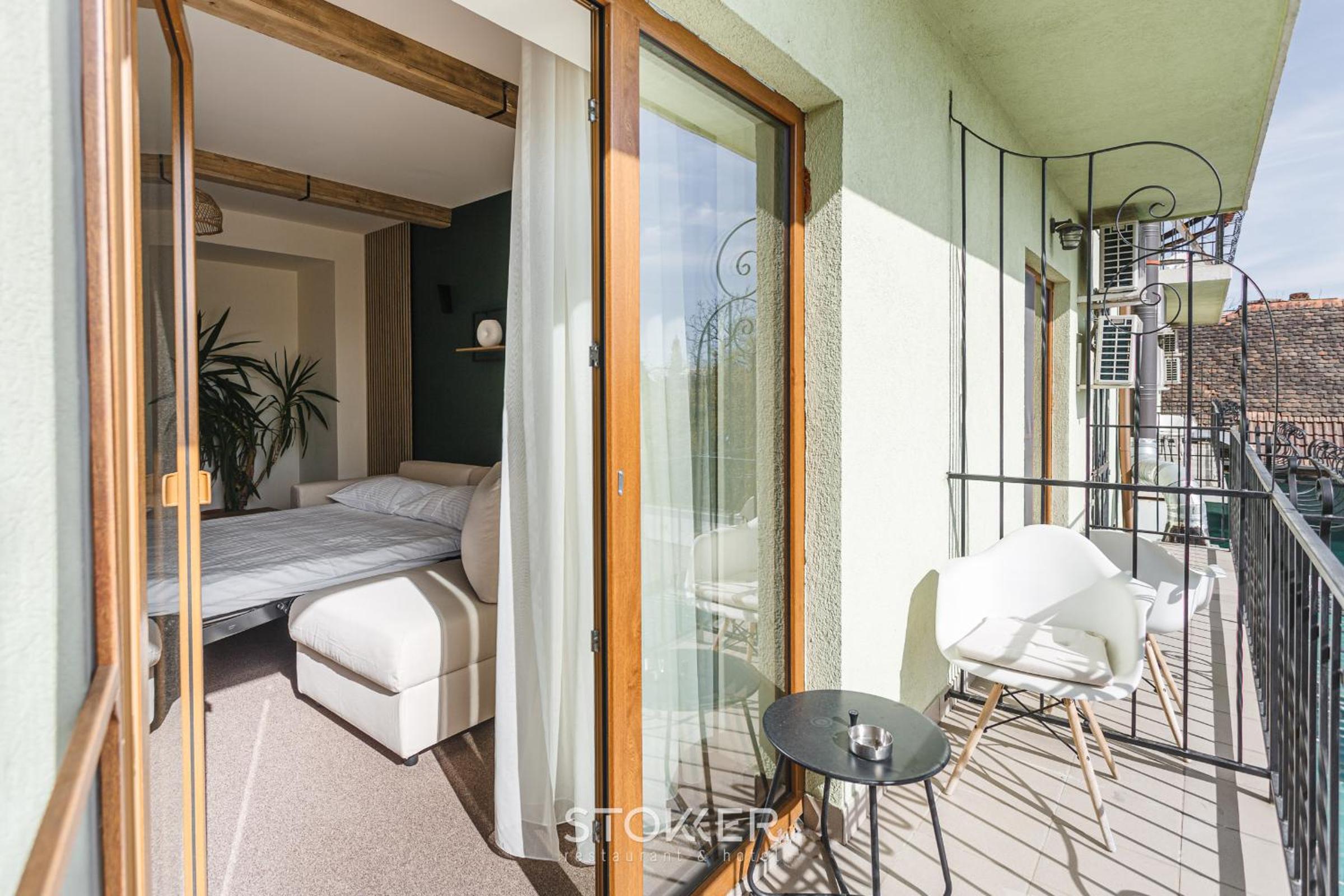 Suite with Balcony photo 2