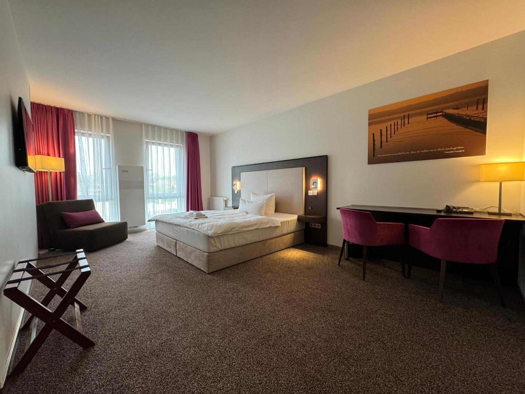 Double Room - Disability Access - Photo 1