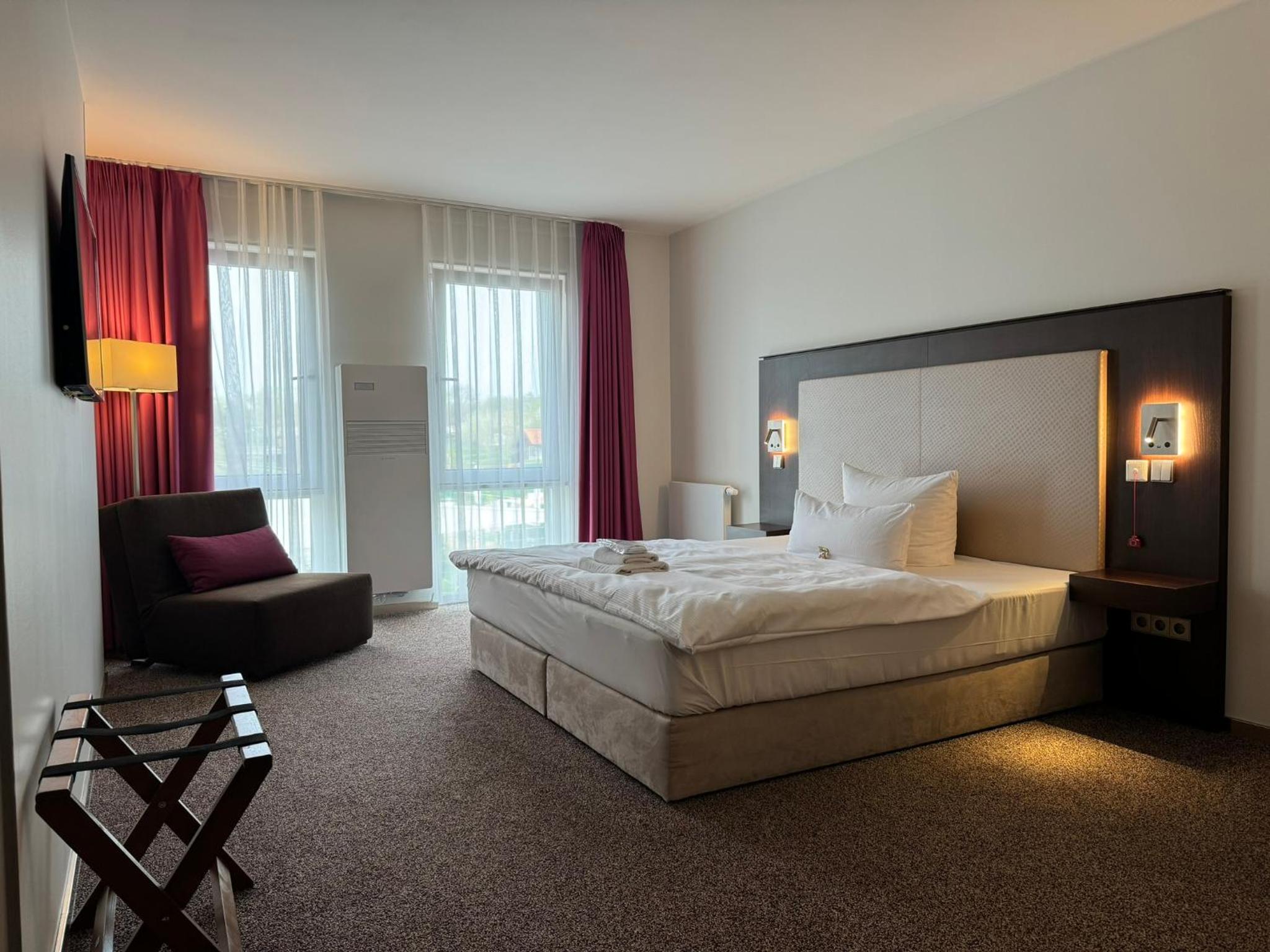 Double Room - Disability Access - Photo 4