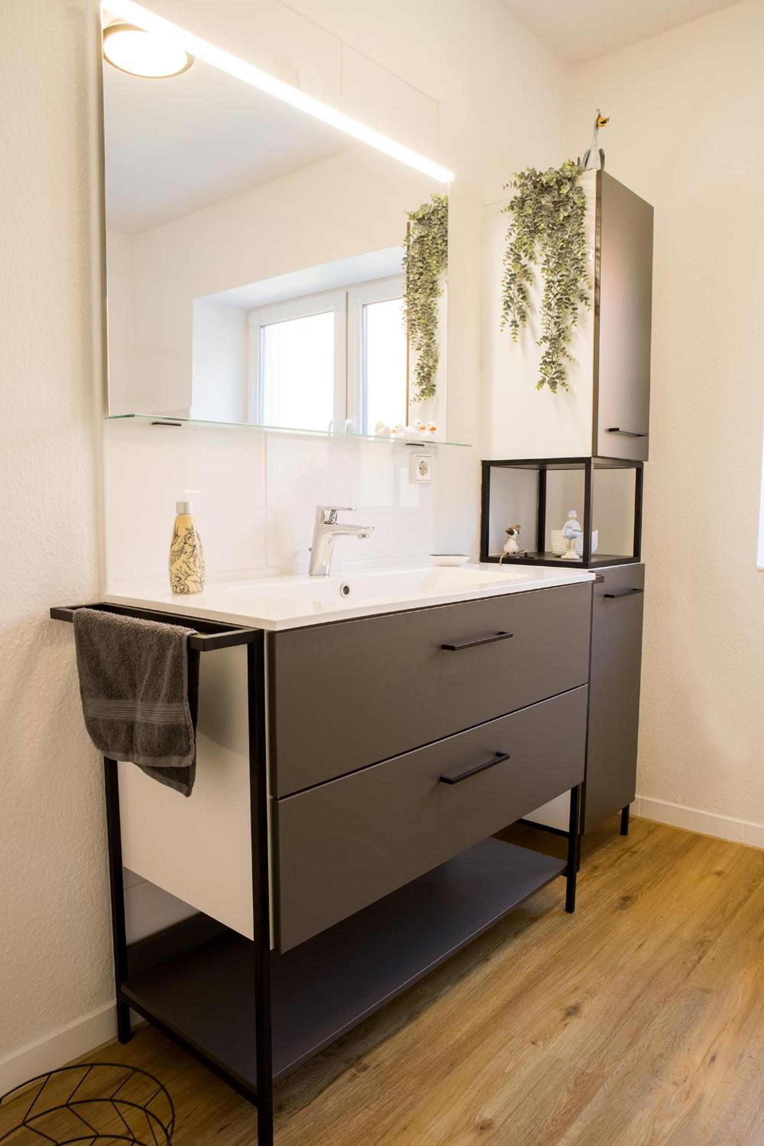 Two-Bedroom Apartment photo 2