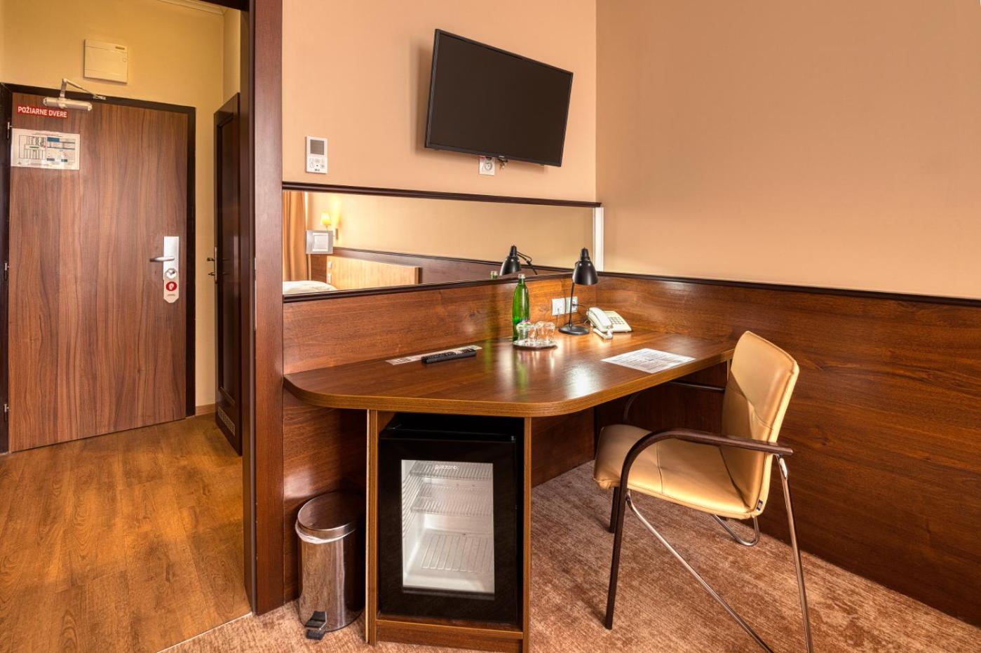 Superior Double Room - Photo 3