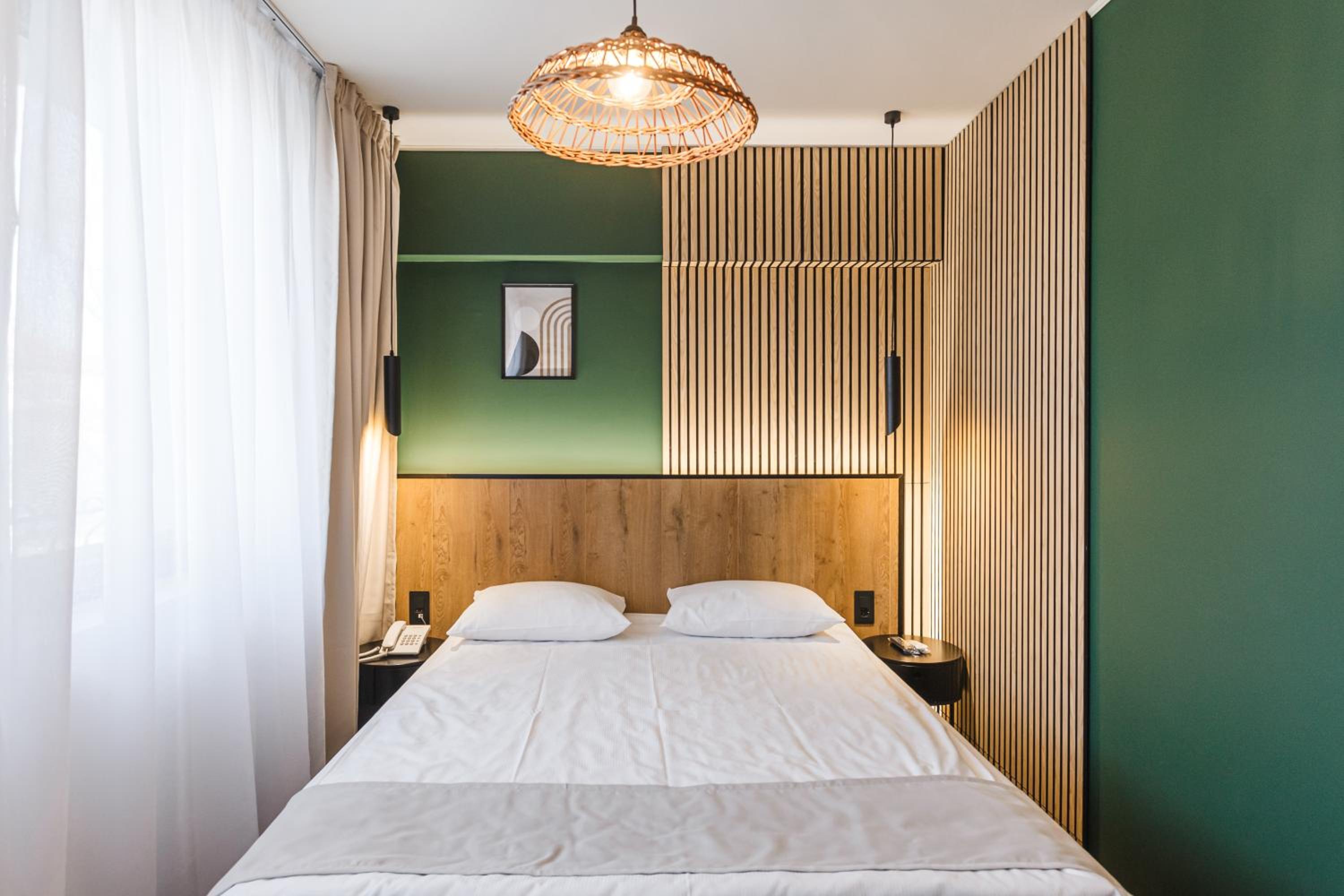 Single Room photo 3