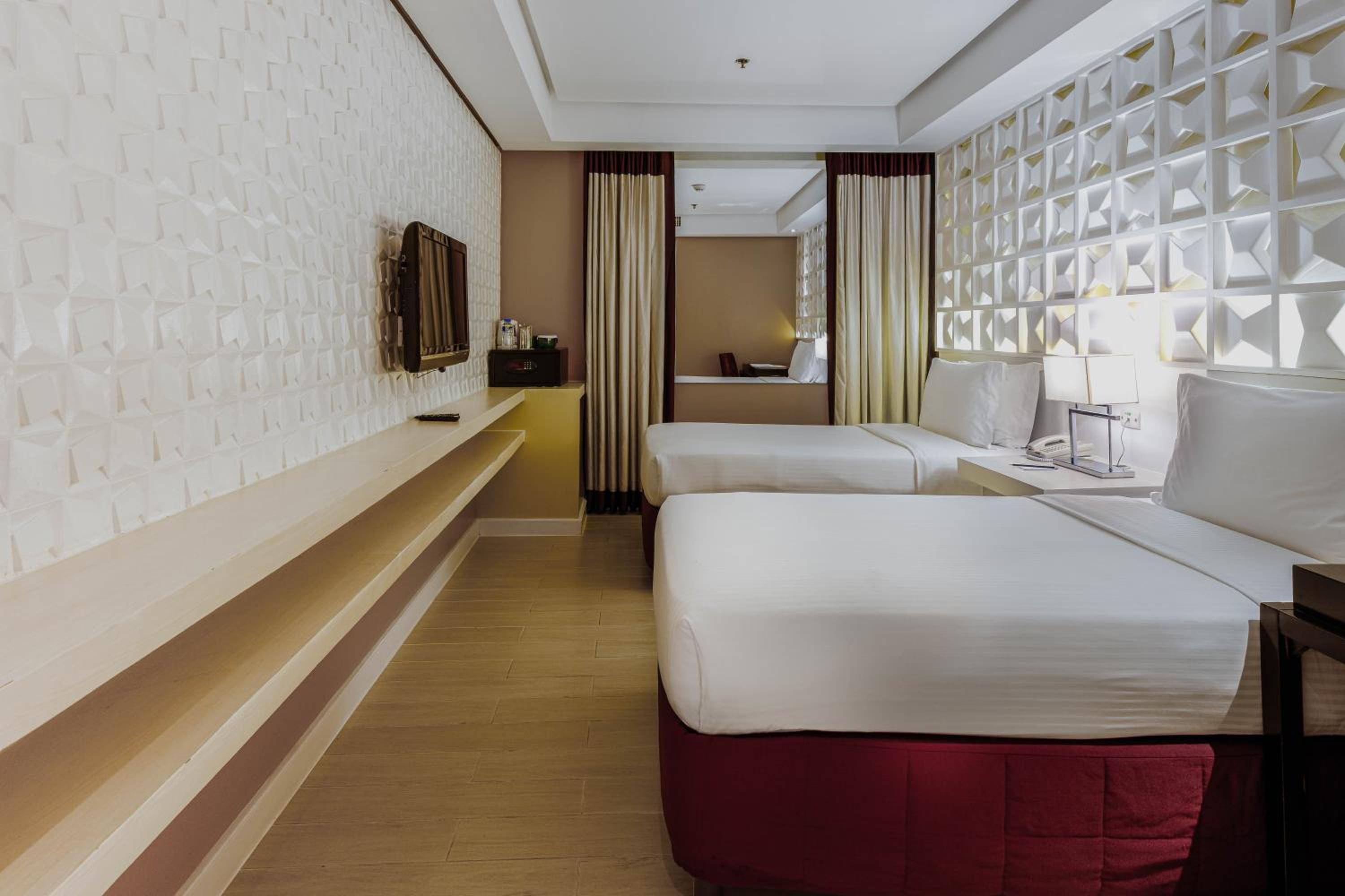 Superior Twin Room - No Window - Photo 2