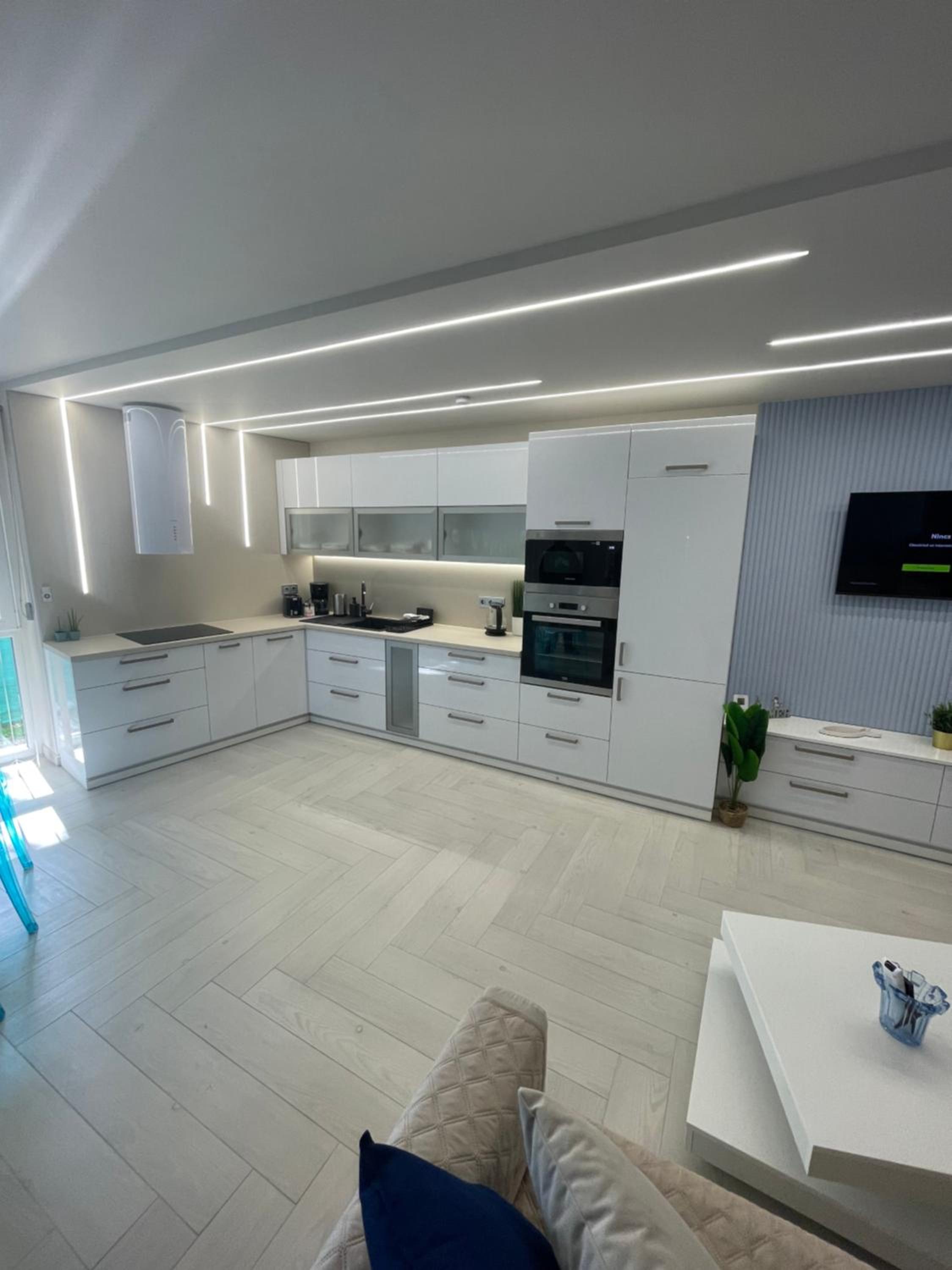 Apartment - Ground Floor photo 2