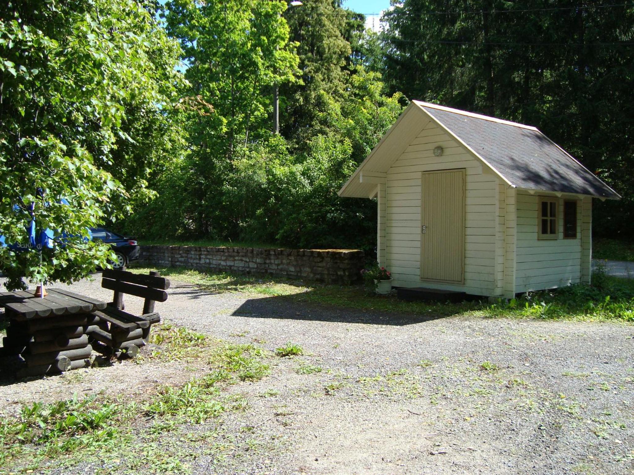 Cottage with Shared Bathroom photo 1