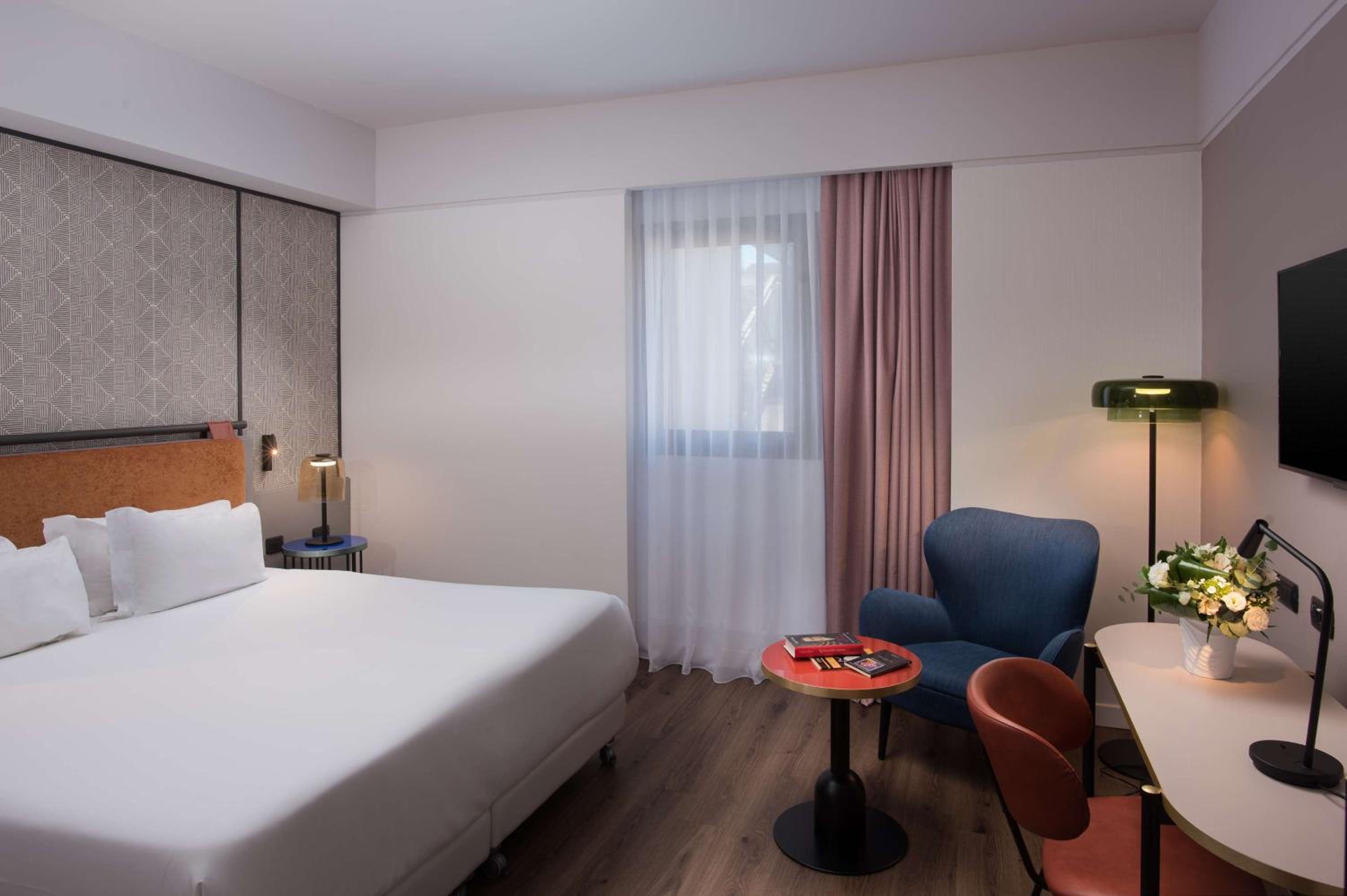 Standard Double or Twin Room - Photo 1