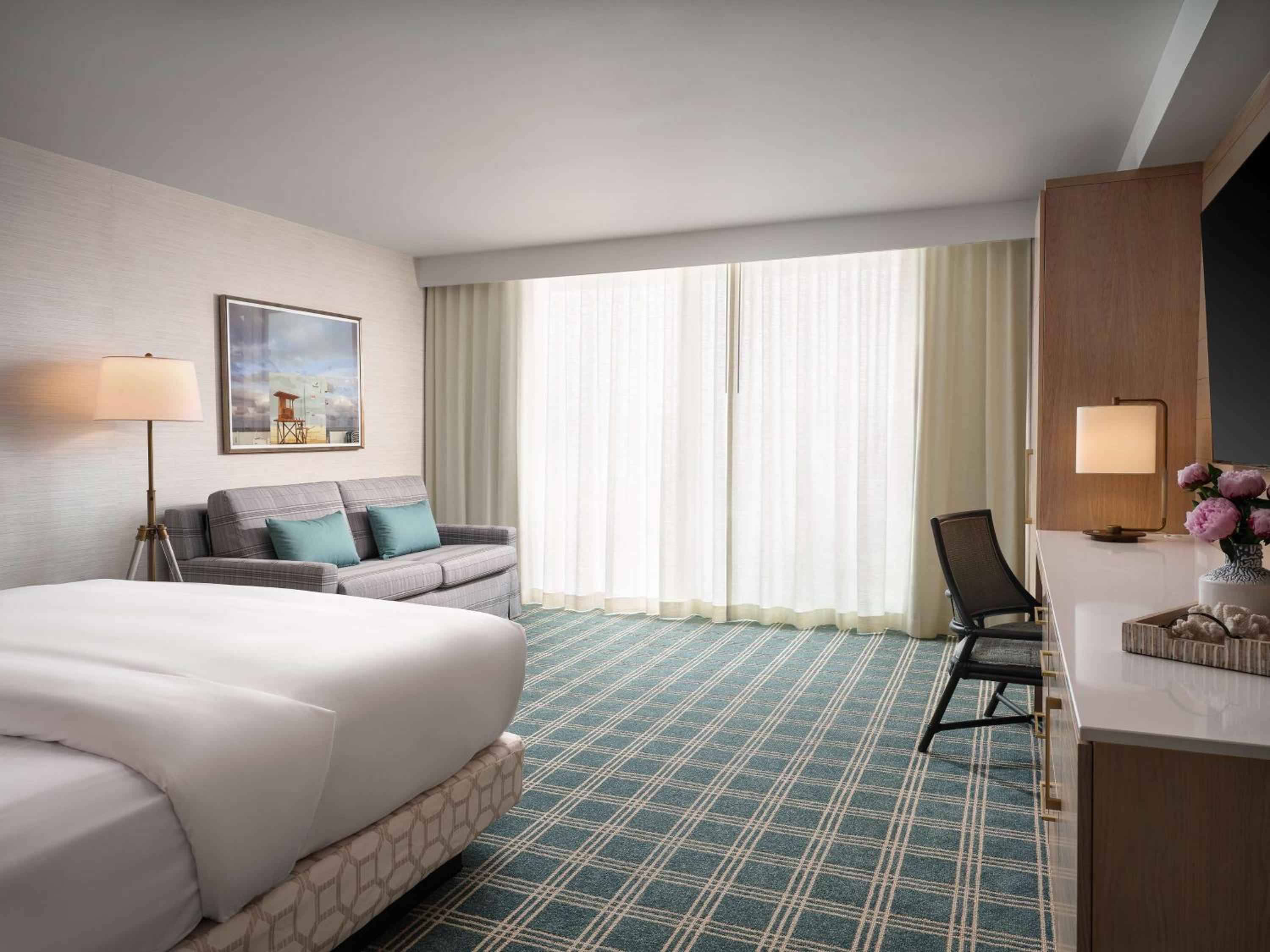 The Views King Room with Resort View - Hearing Accessible - Photo 1