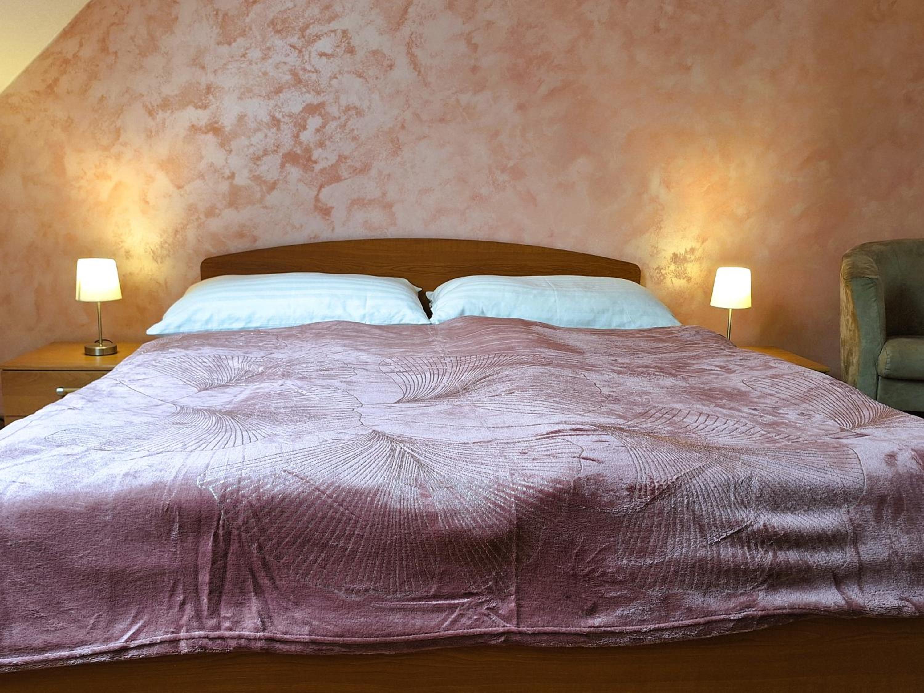 Triple Room with Private Bathroom - Photo 4