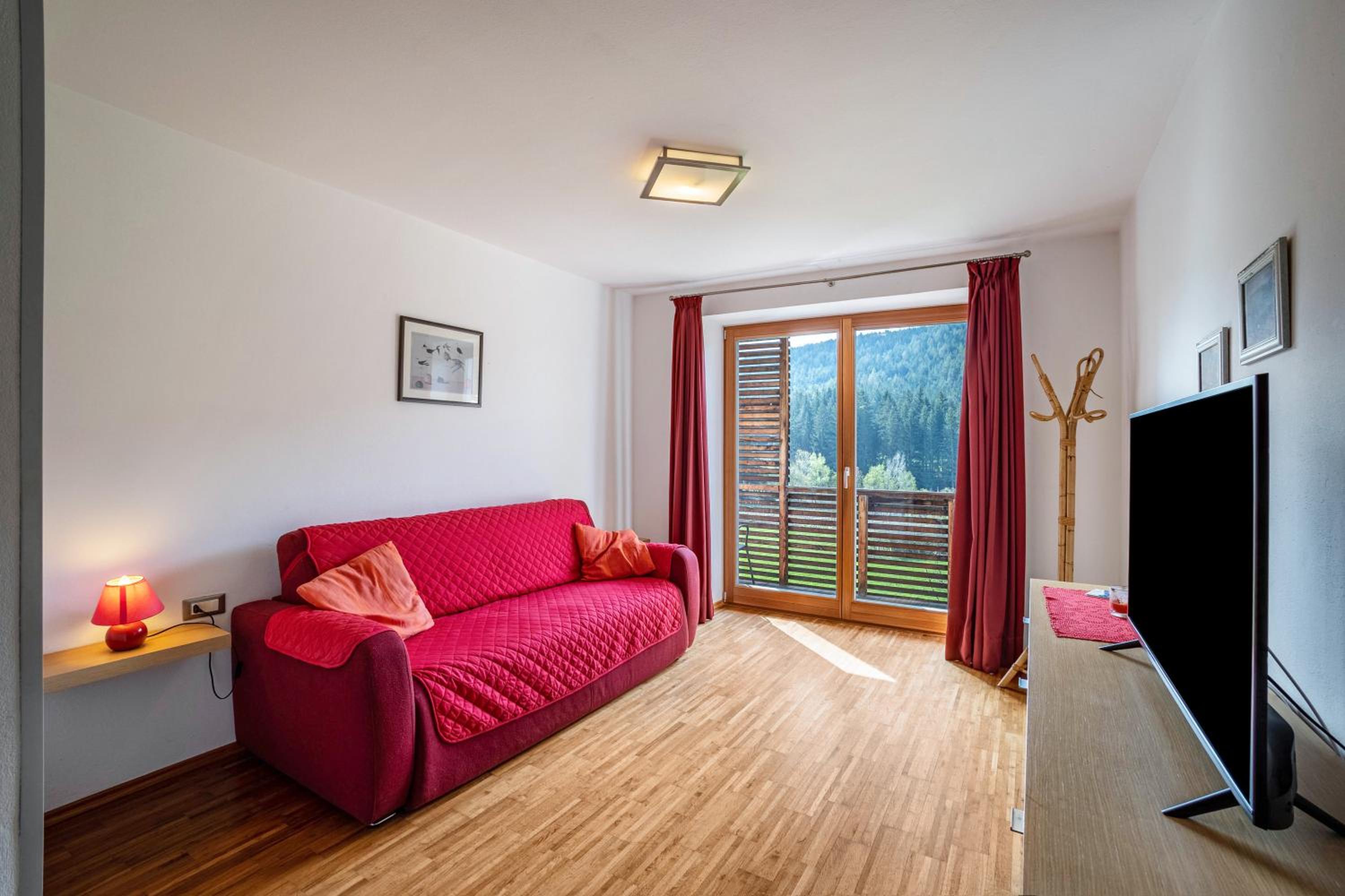 Superior One-Bedroom Apartment with Balcony