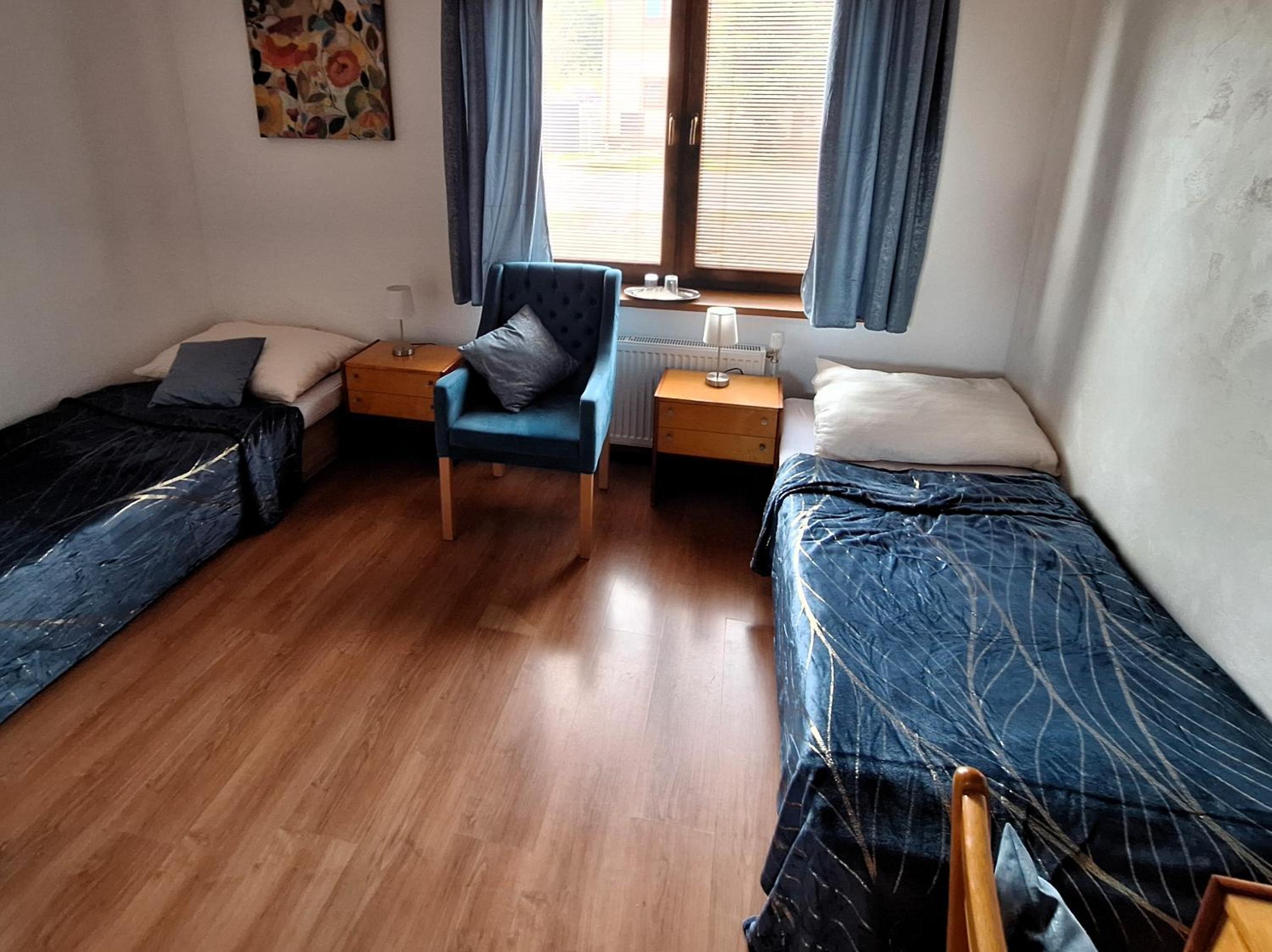 Standard Twin Room photo 3