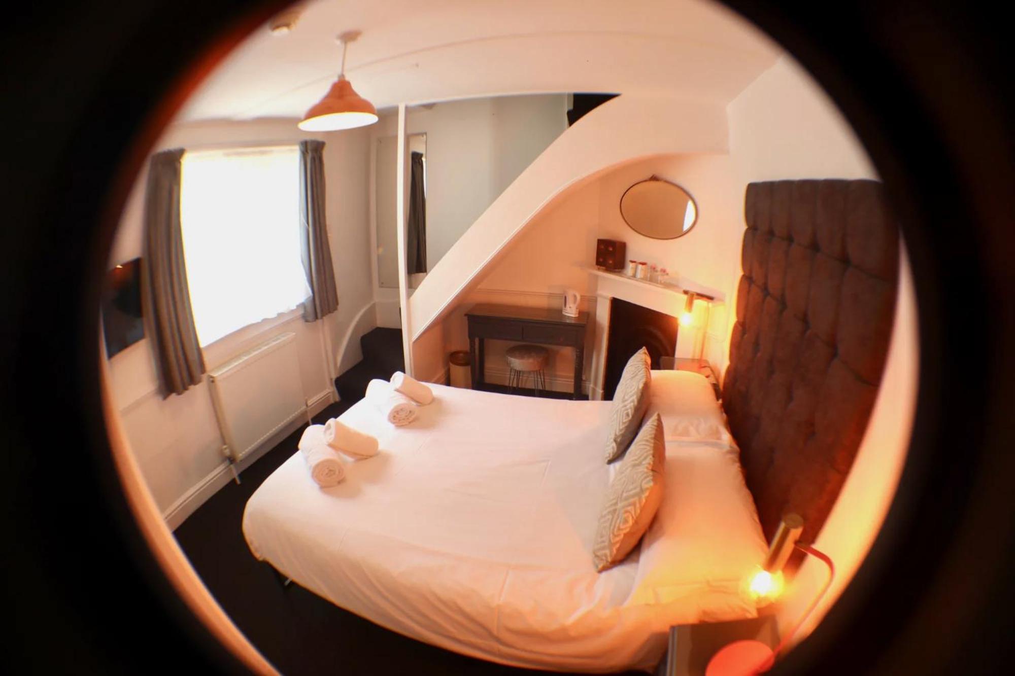 Superior King Room photo 1