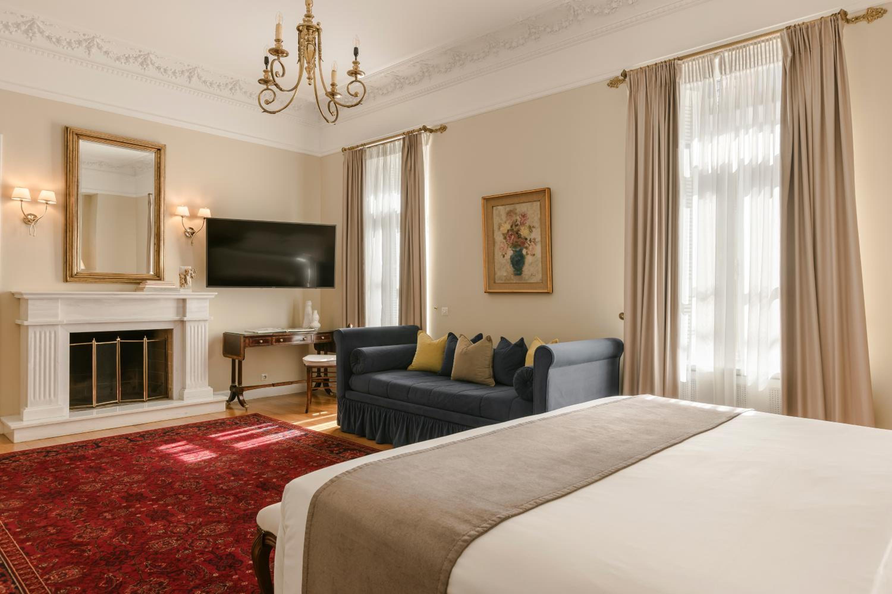 Executive Suite photo 1