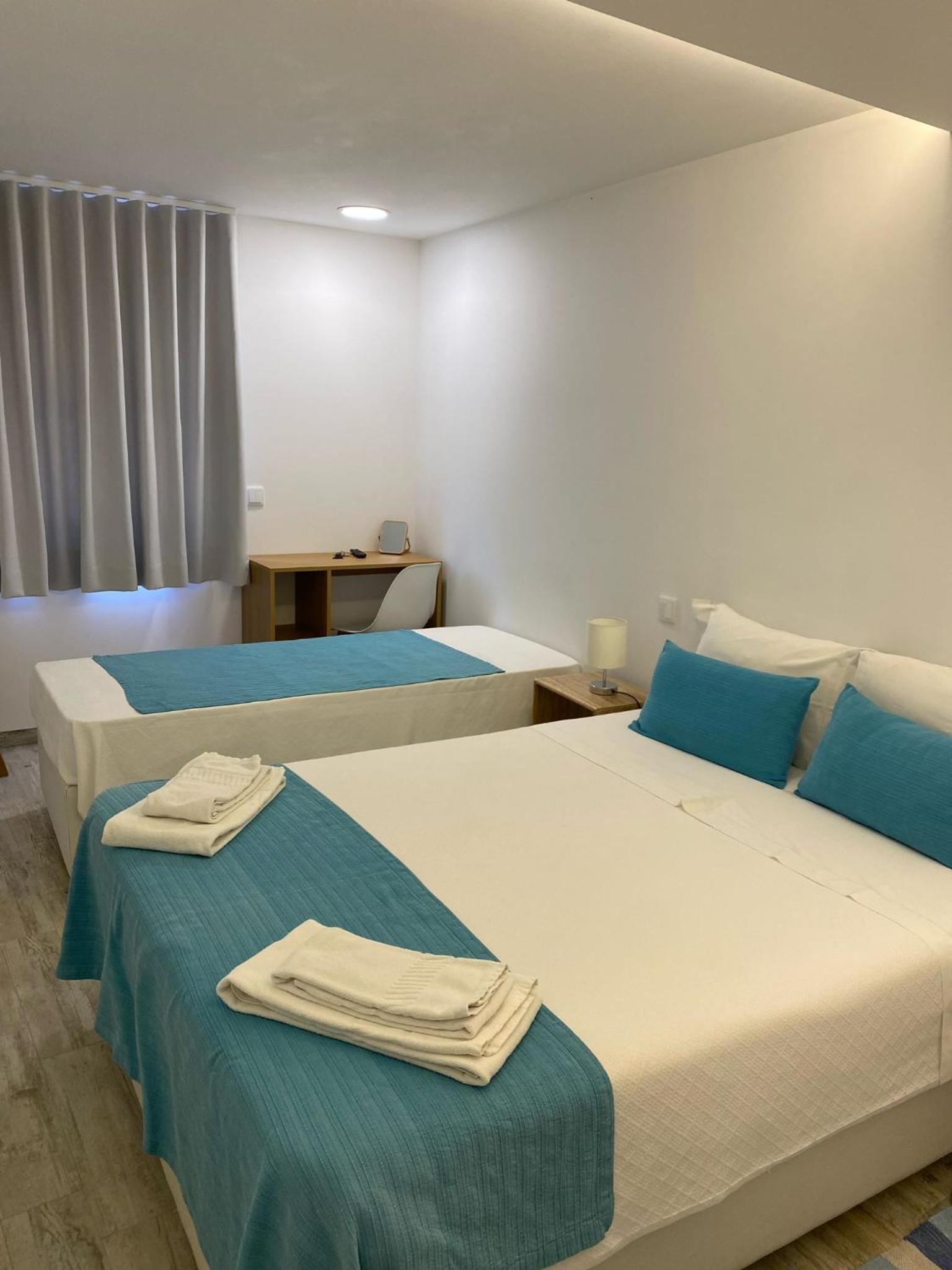 Triple Room with Private Bathroom Premium photo 2
