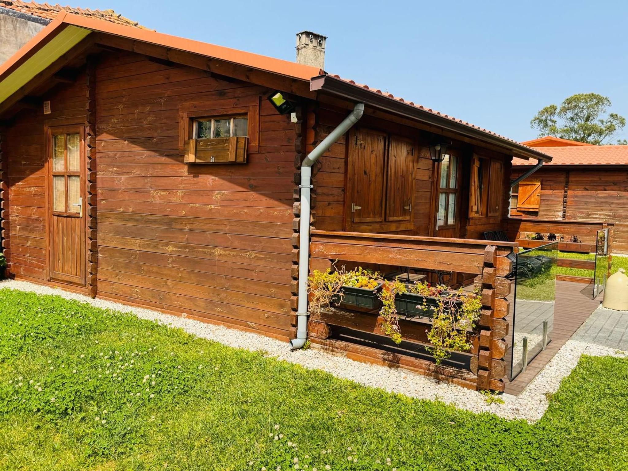 Two-Bedroom House - Photo 4
