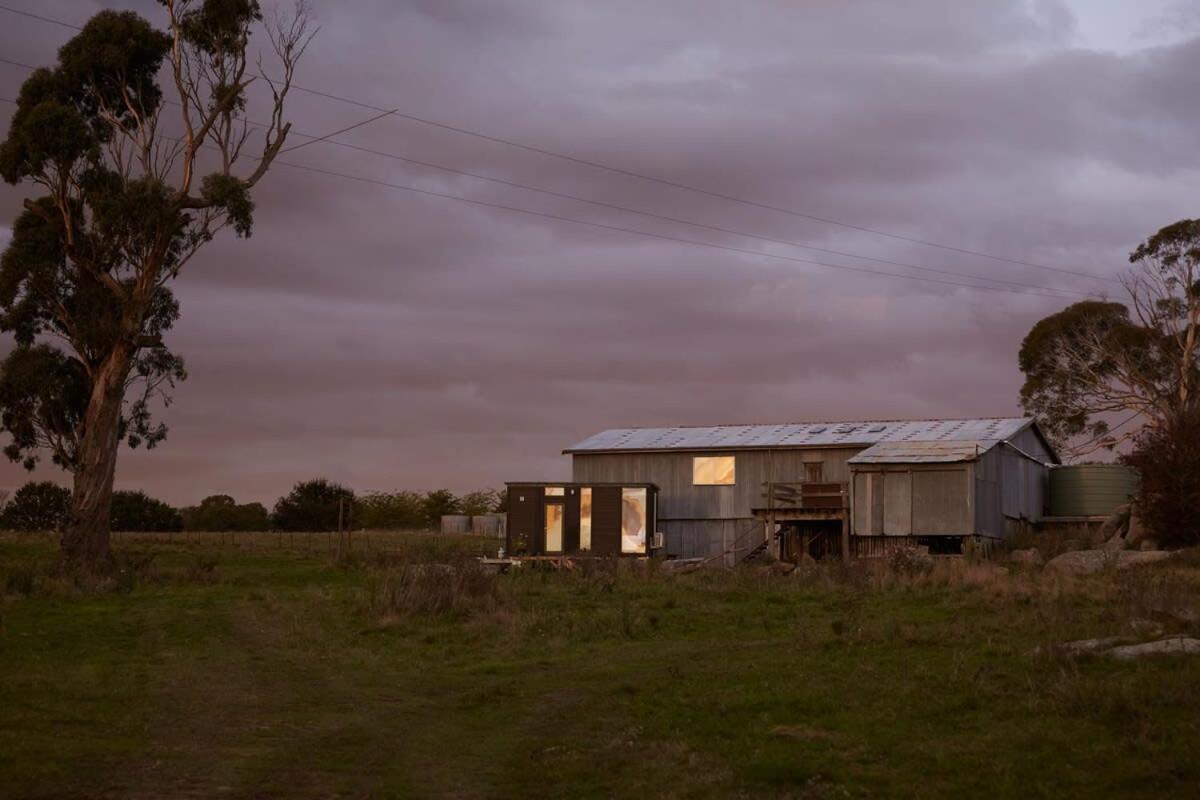 Mobile Home photo 2