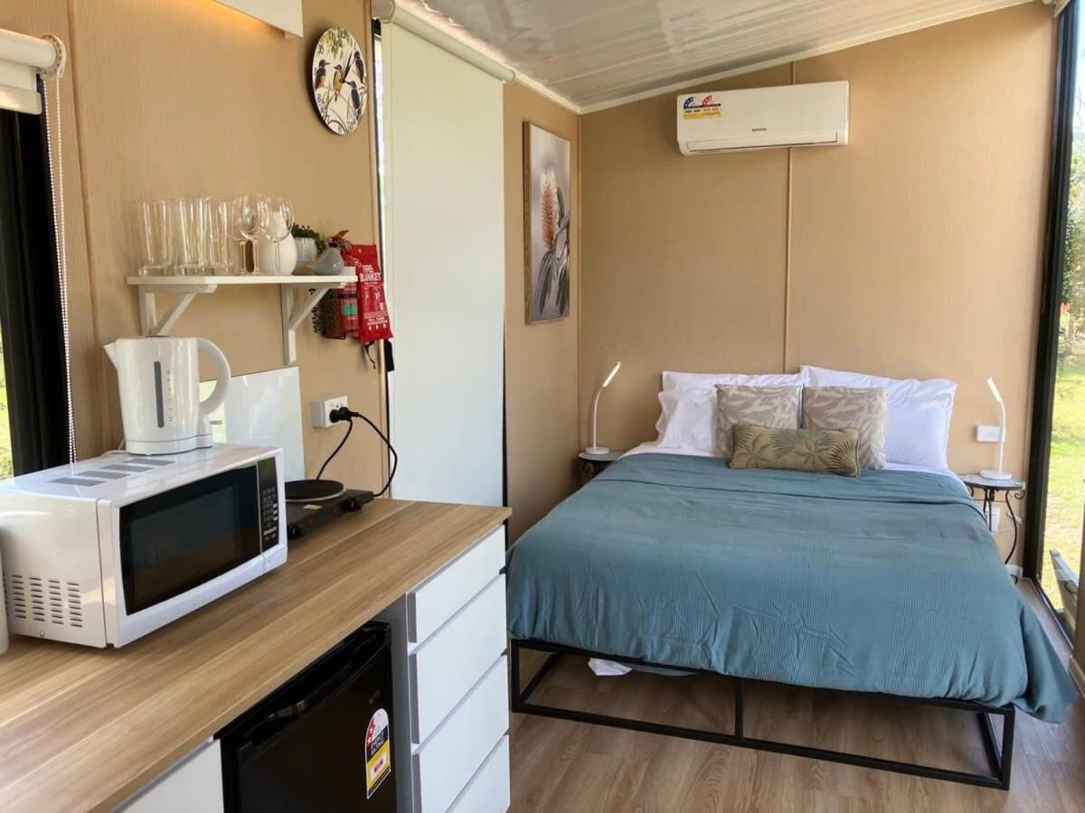 Mobile Home photo 3