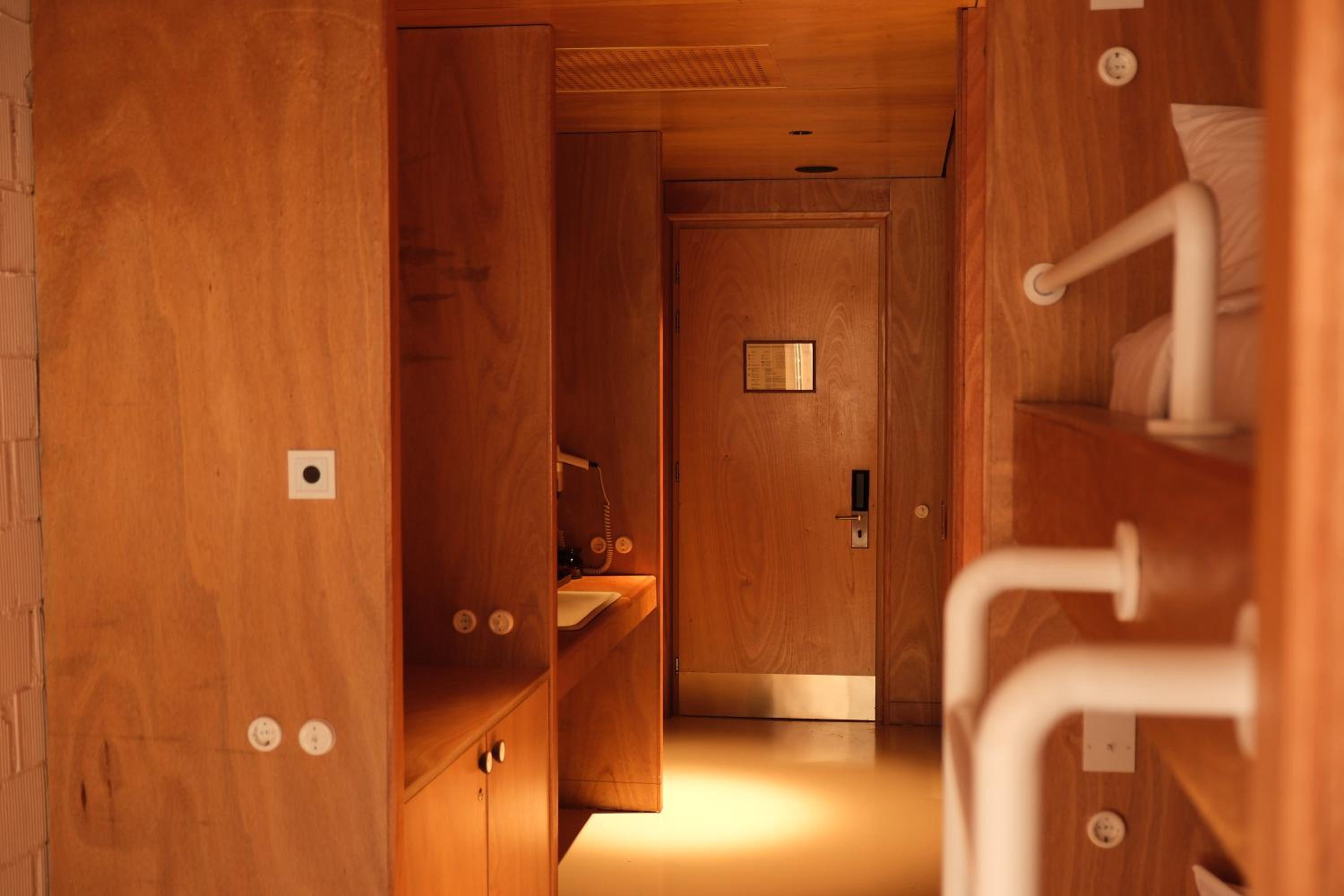 Bunk Cabin - Photo 10
