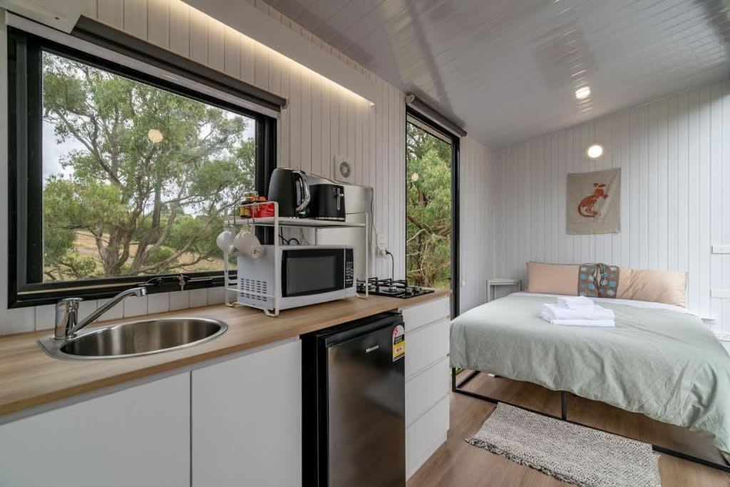 Mobile Home photo 1