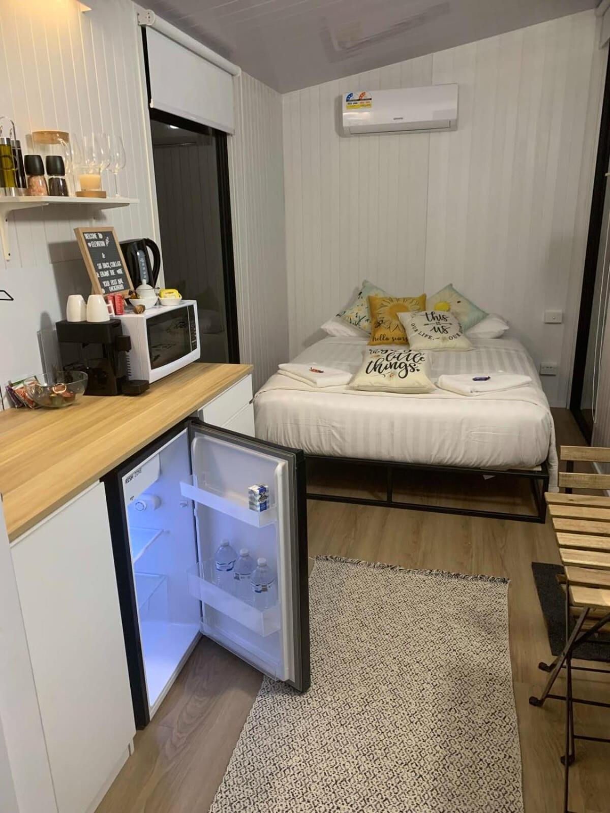 Mobile Home photo 1