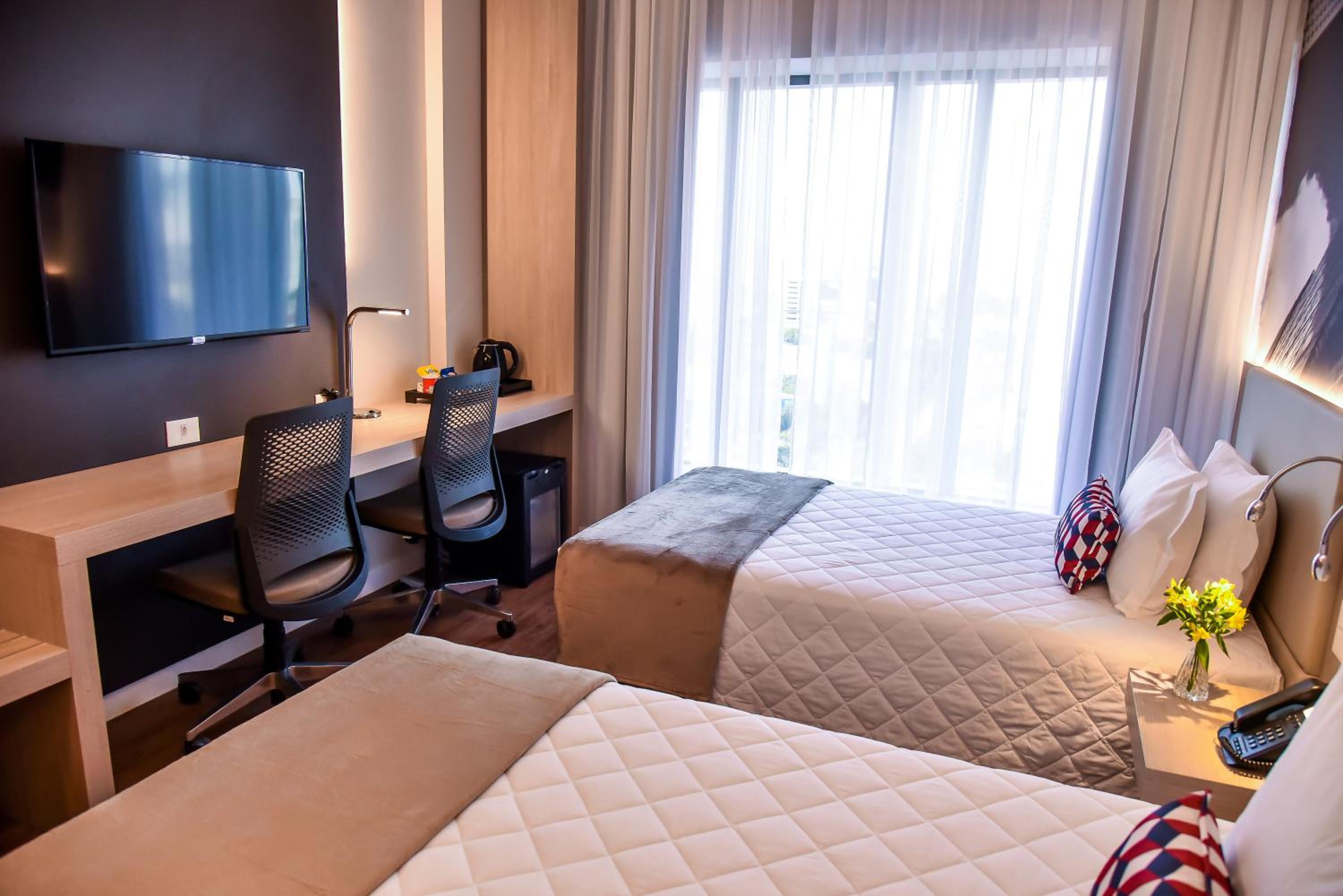 Superior Twin Room - Photo 1