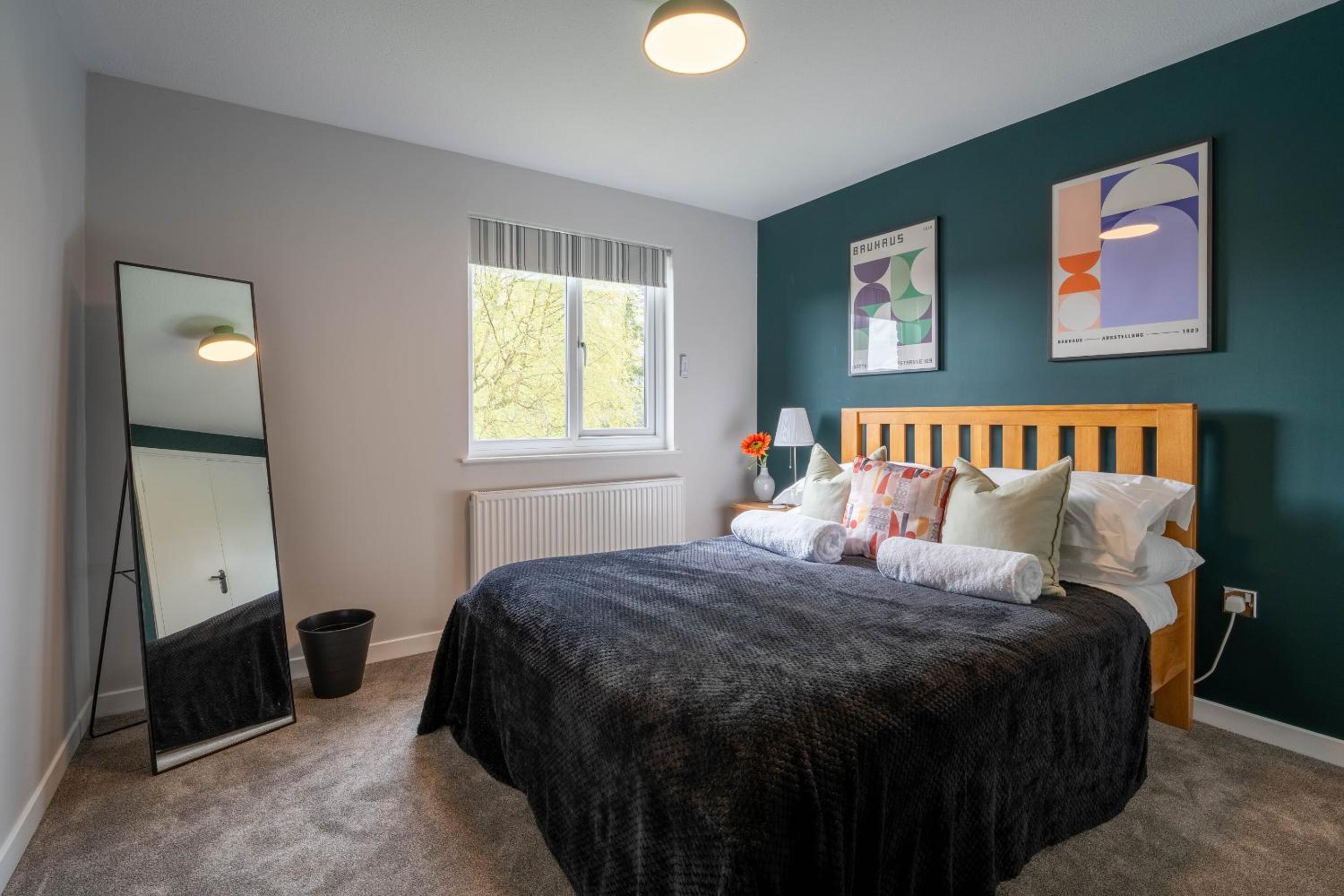 Two-Bedroom Deluxe Apartment with Garden View photo 1