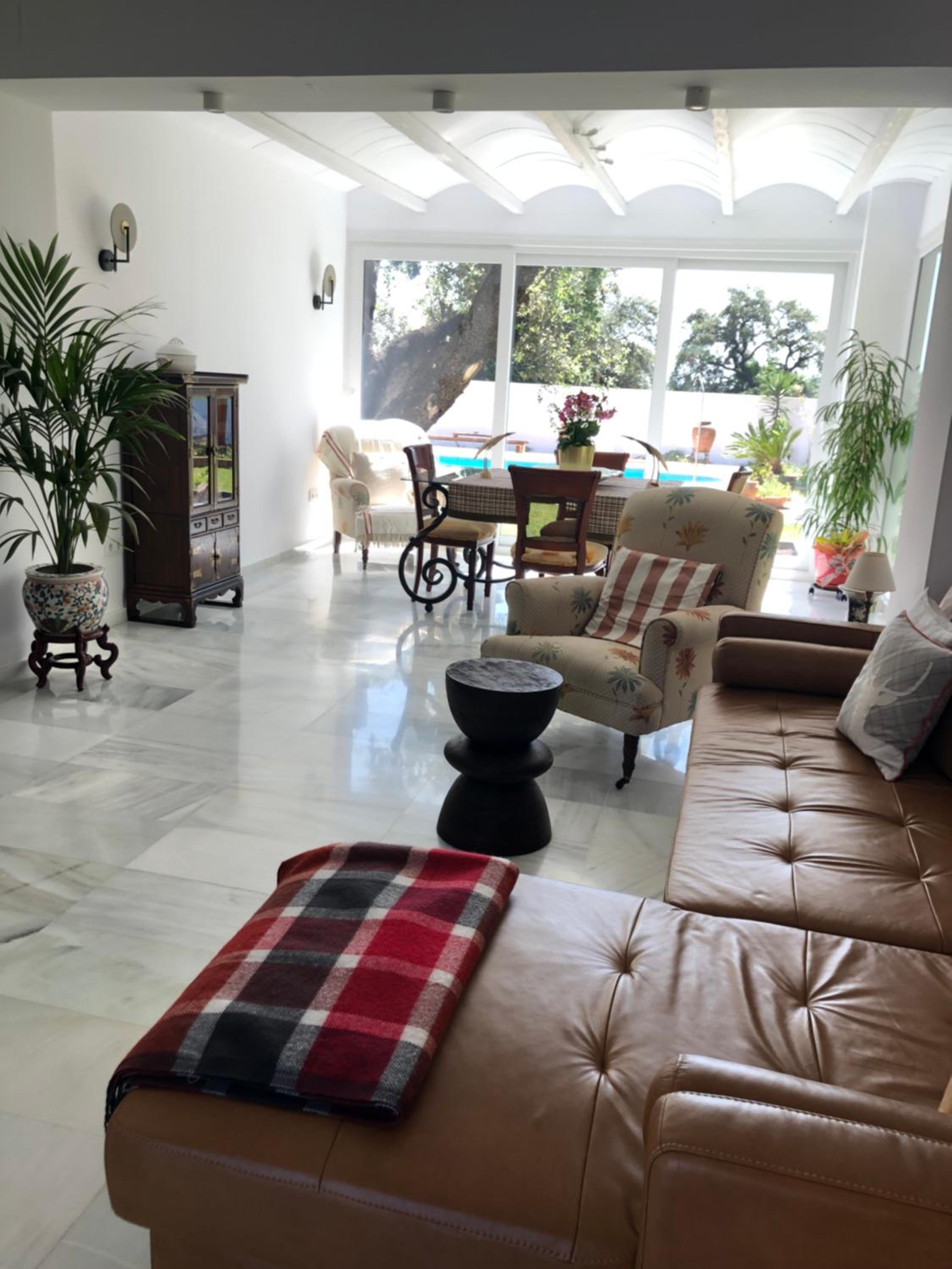Villa de Tres Habitaciones