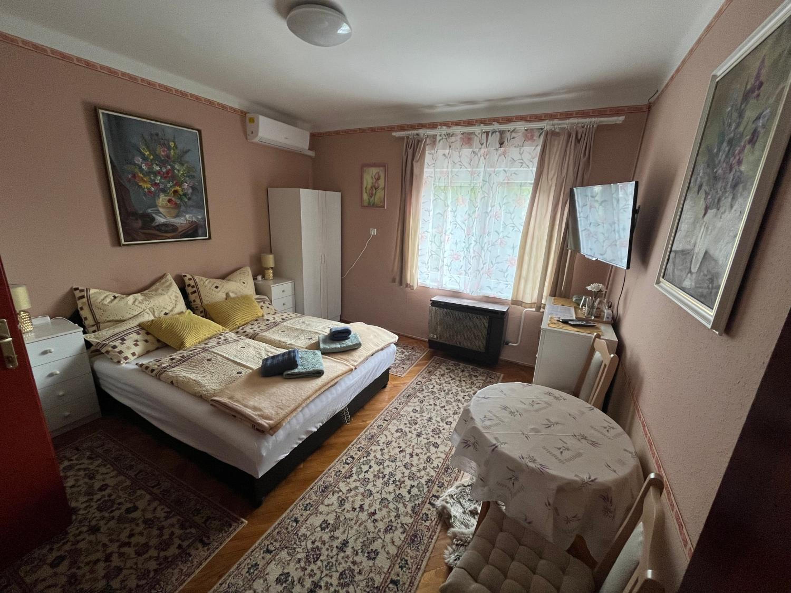 King Room with Garden View photo 1