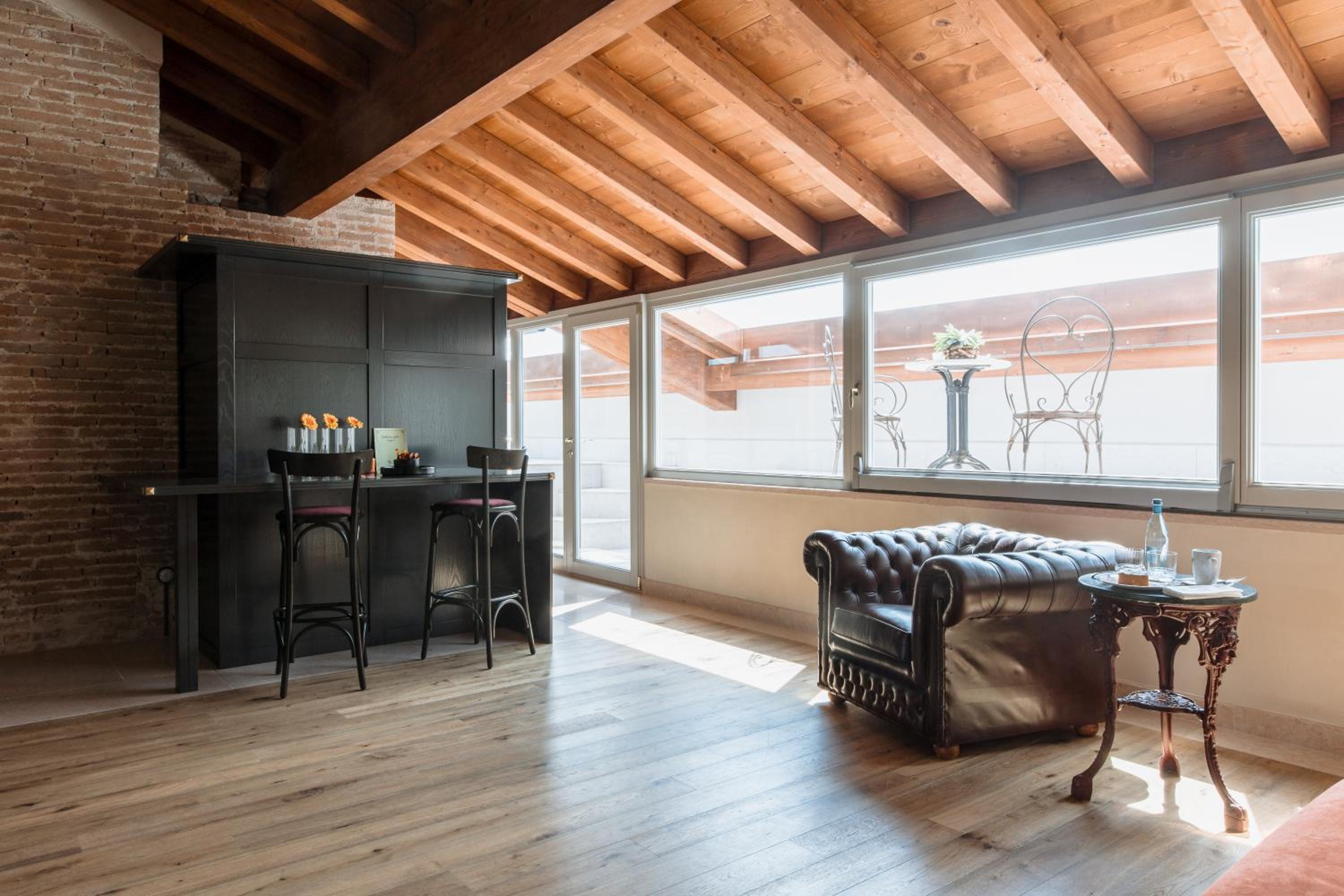 Queen Suite