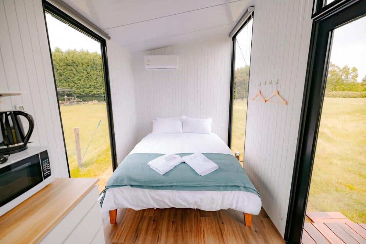 Mobile Home photo 1