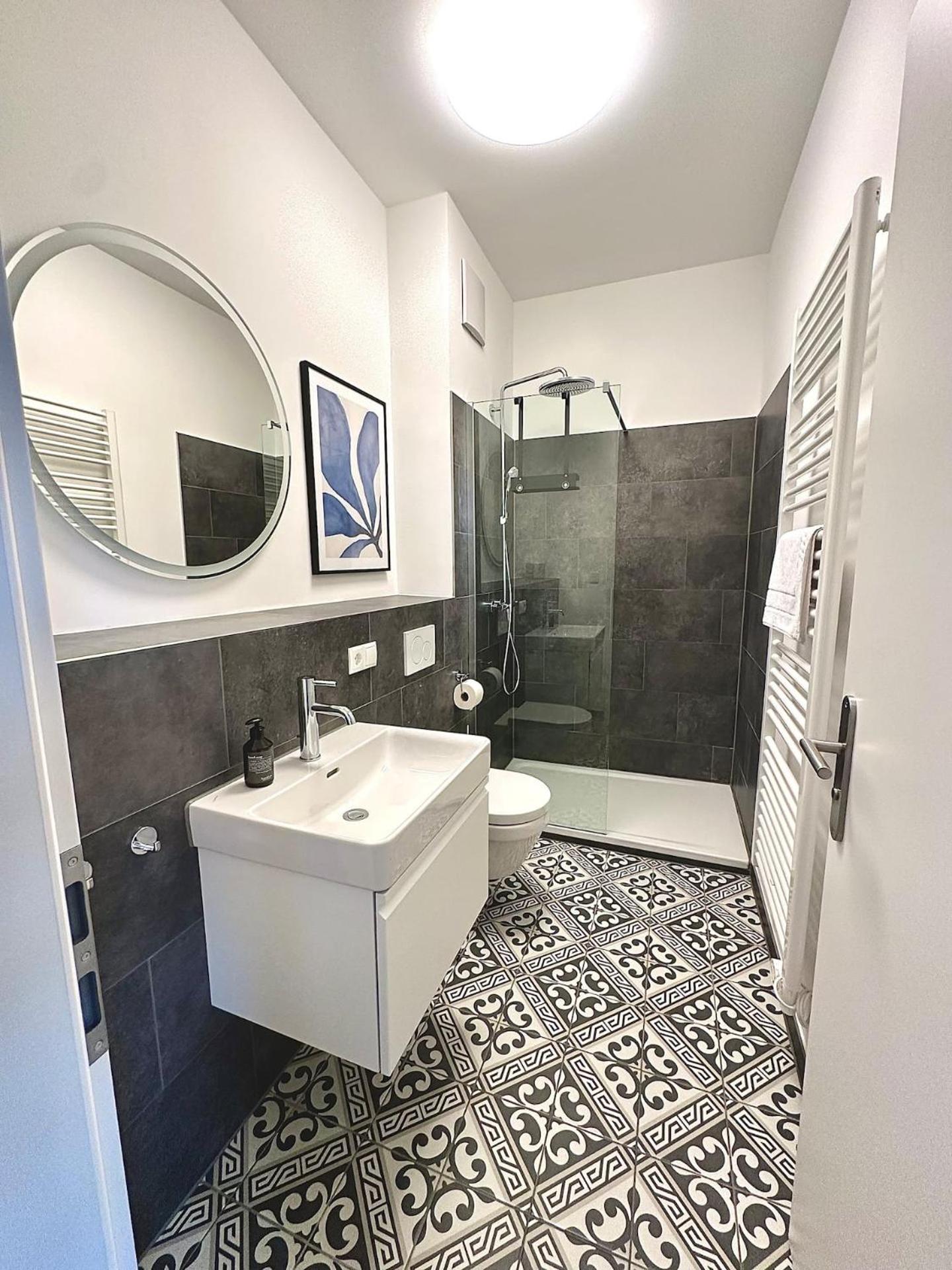 Studio Apartment photo 3